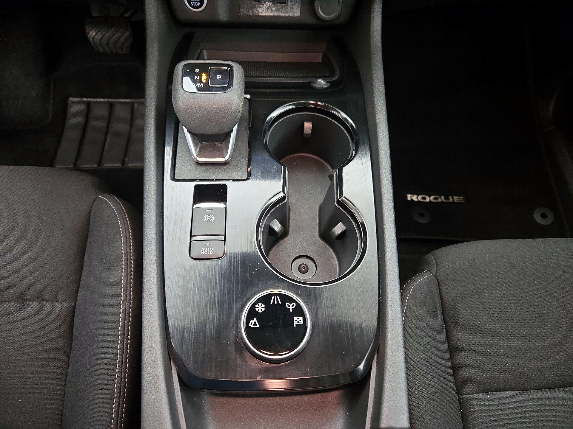 Thumbnail: 2023 Nissan Rogue - 17