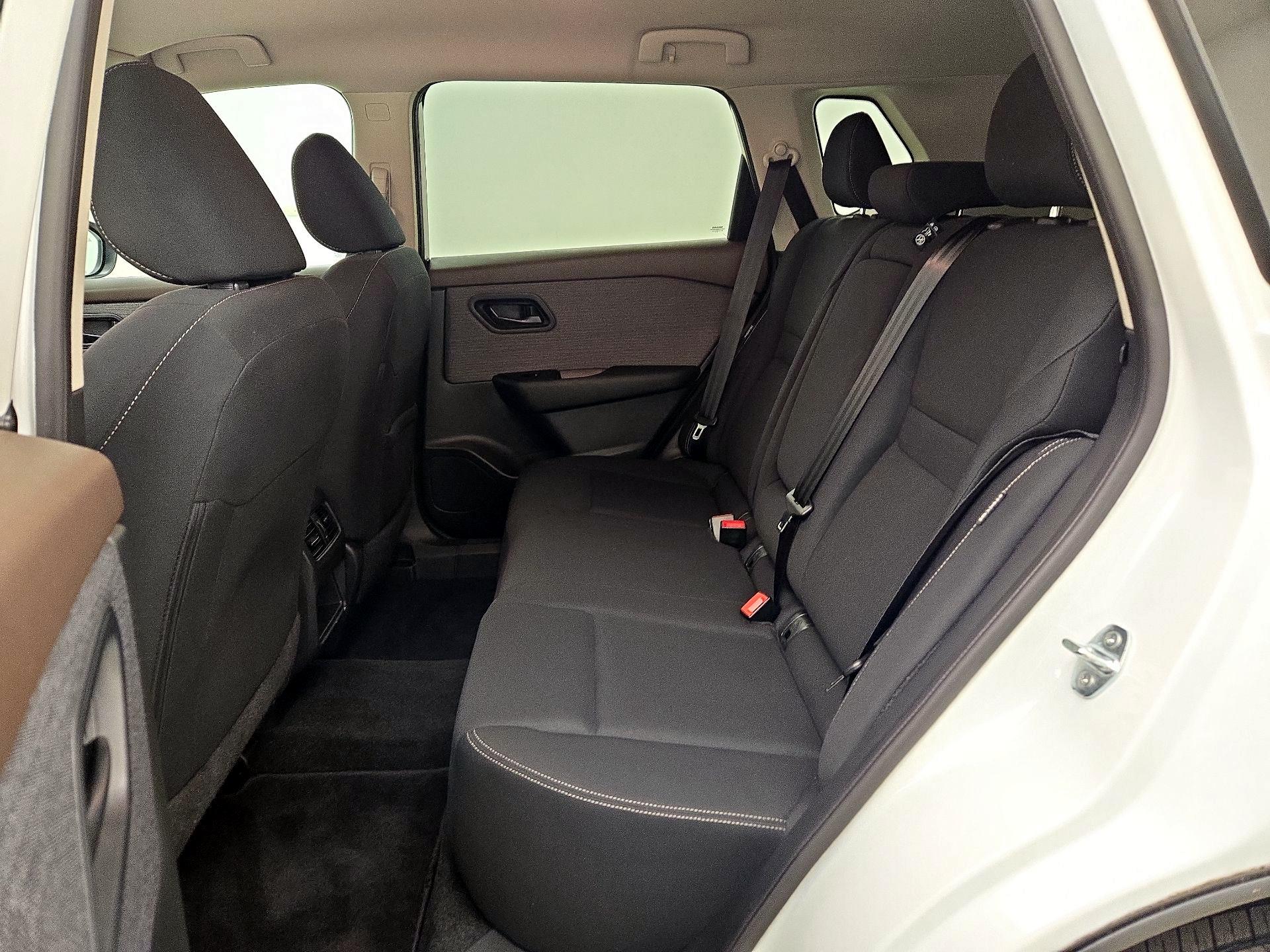 Thumbnail: 2023 Nissan Rogue - 19