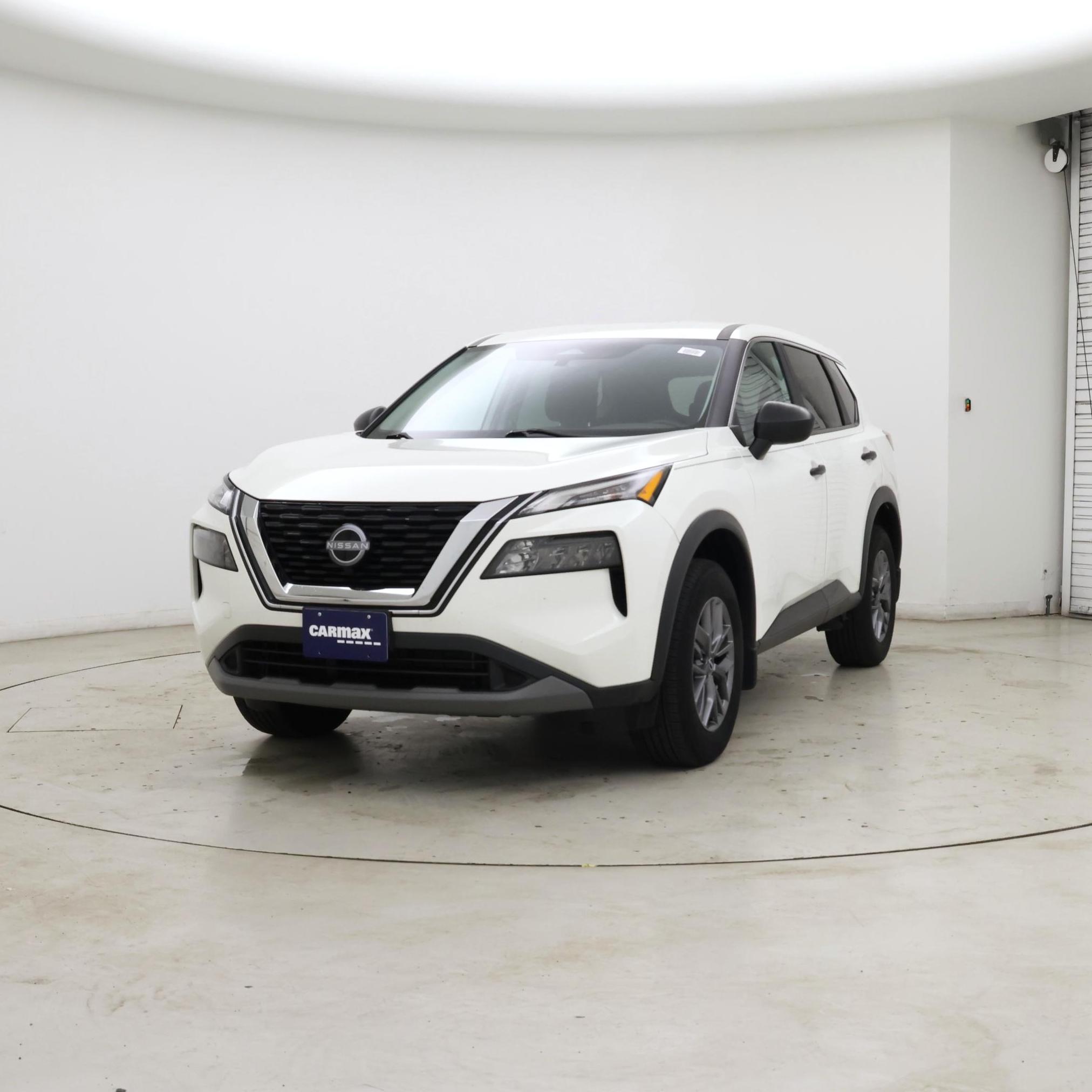 Thumbnail: 2023 Nissan Rogue - 4
