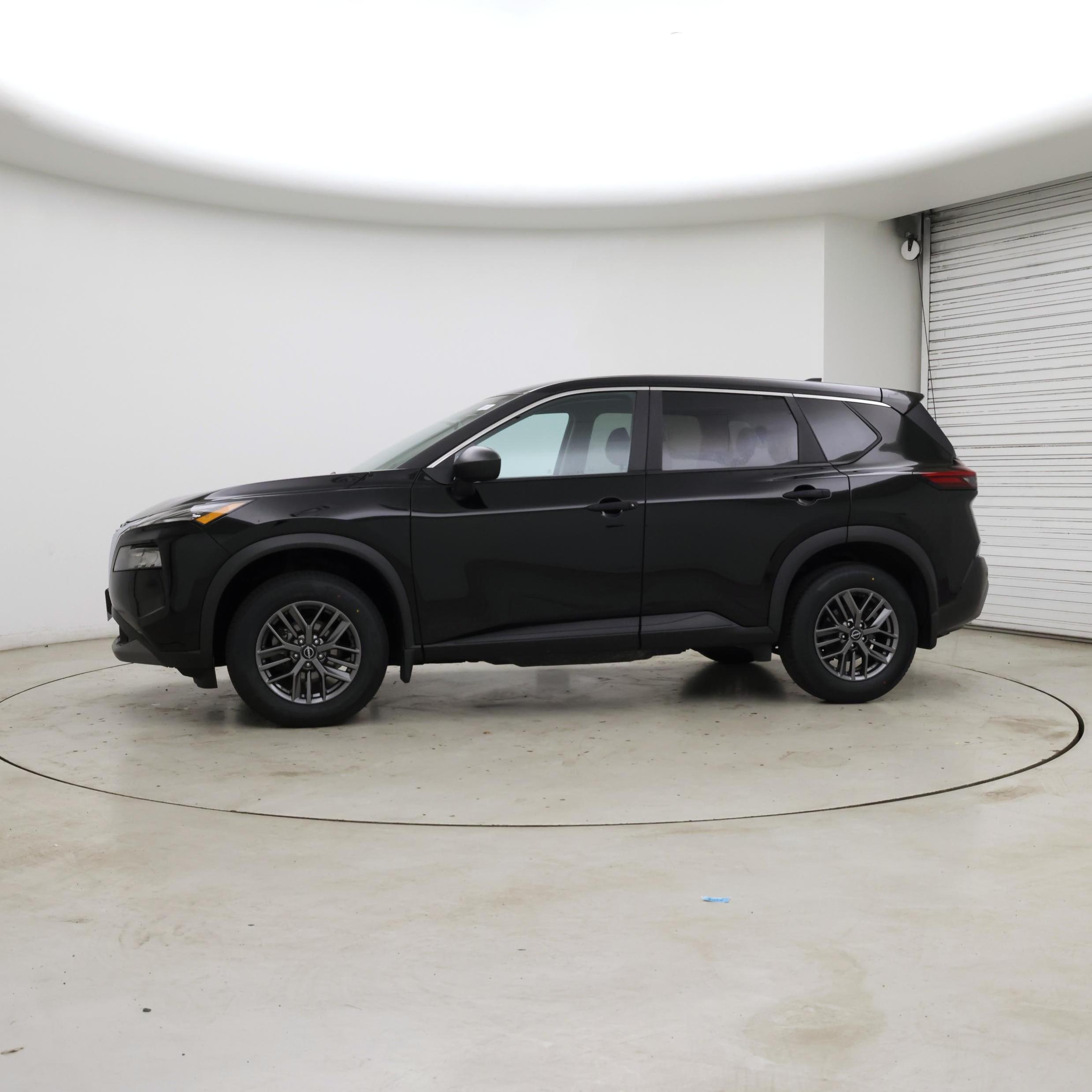 Thumbnail: 2023 Nissan Rogue - 3