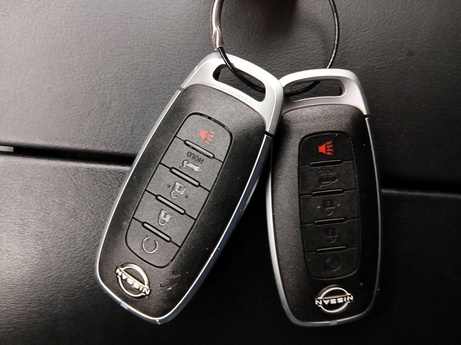 Thumbnail: 2023 Nissan Rogue - 20