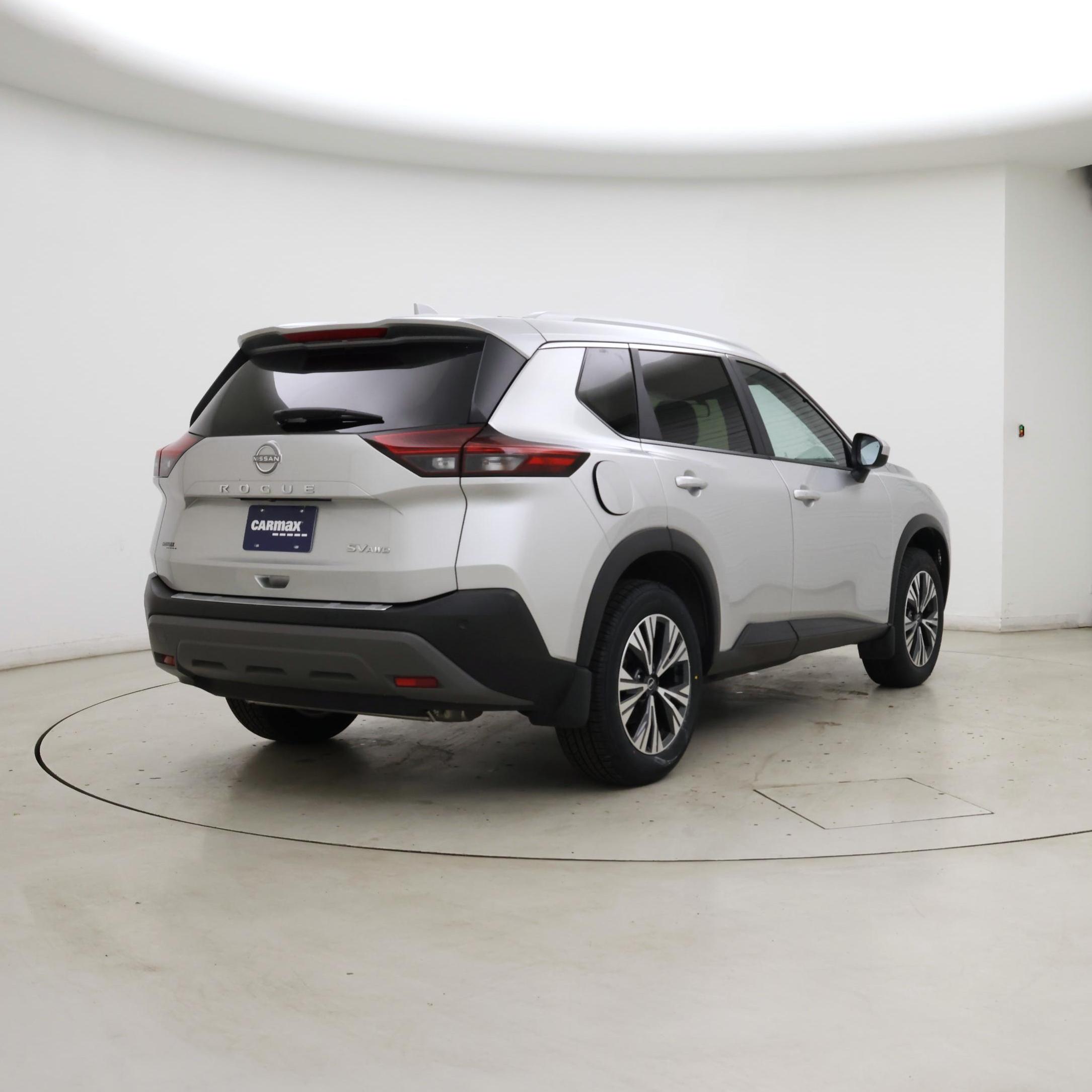 Thumbnail: 2023 Nissan Rogue - 8