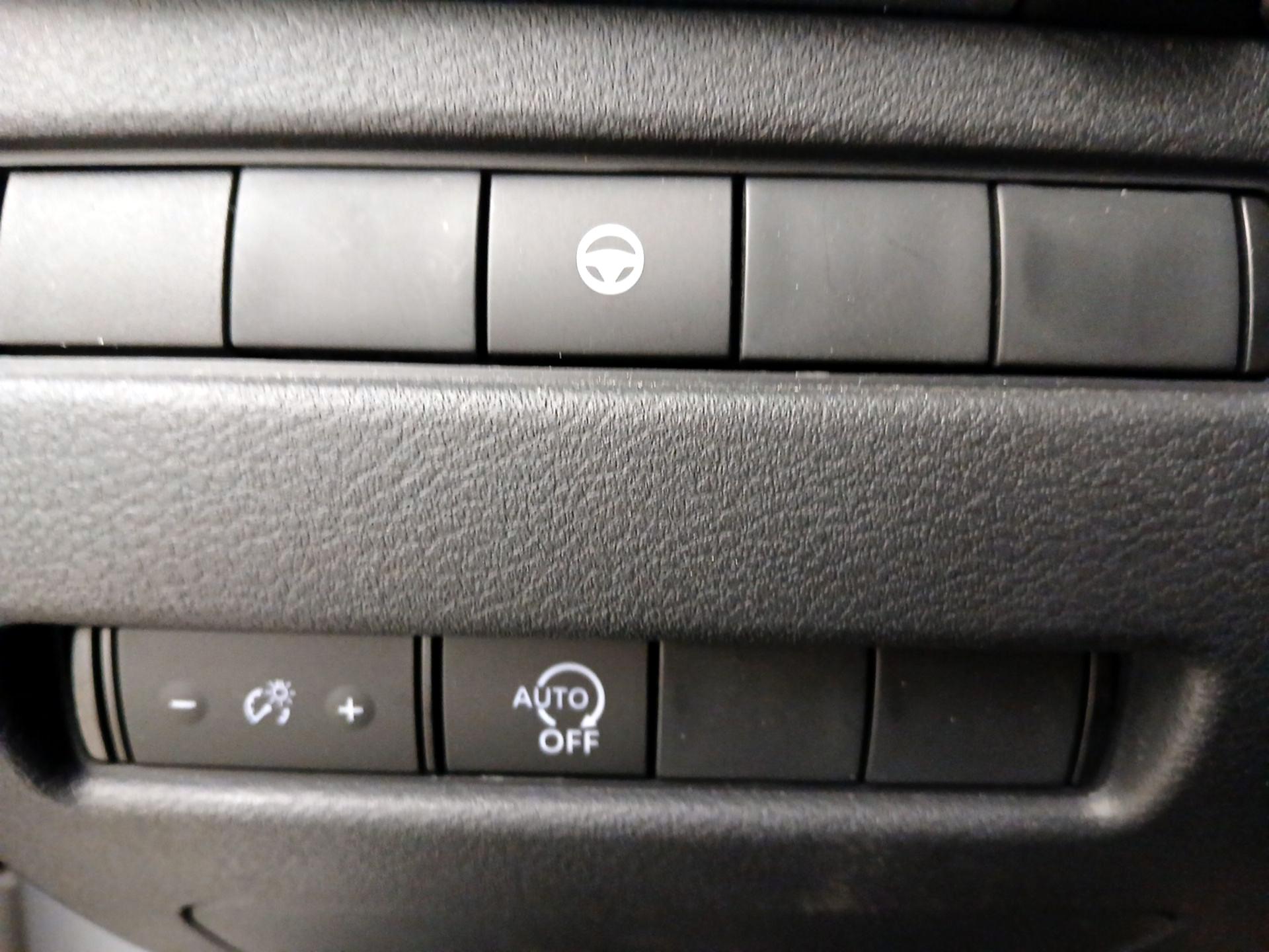 Thumbnail: 2023 Nissan Rogue - 13