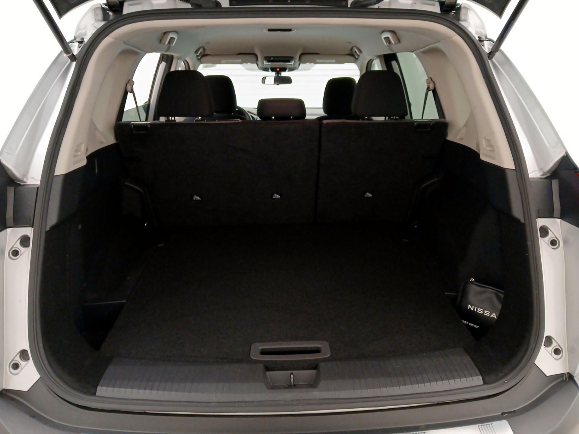 Thumbnail: 2023 Nissan Rogue - 20