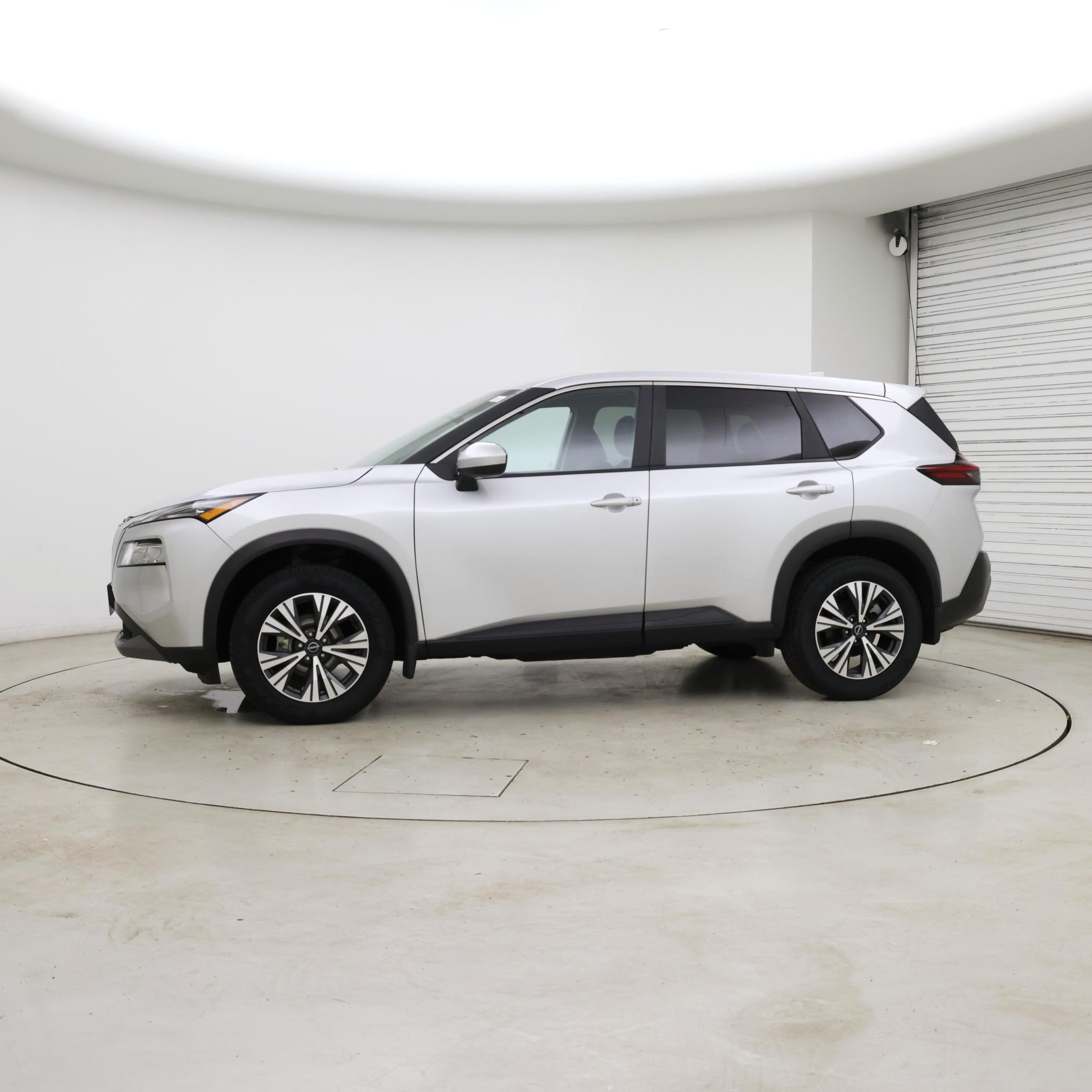 Thumbnail: 2023 Nissan Rogue - 3