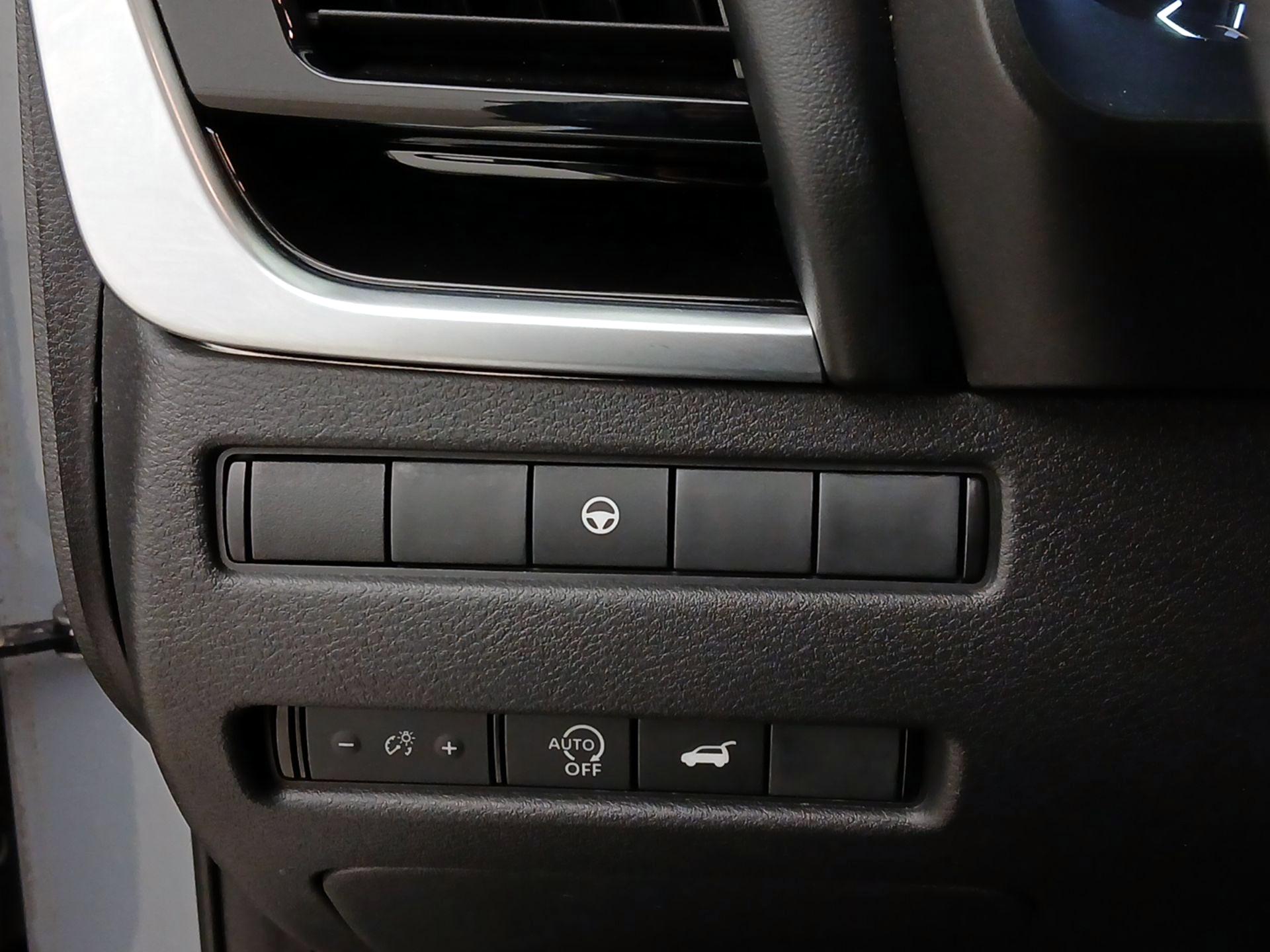 Thumbnail: 2023 Nissan Rogue - 13