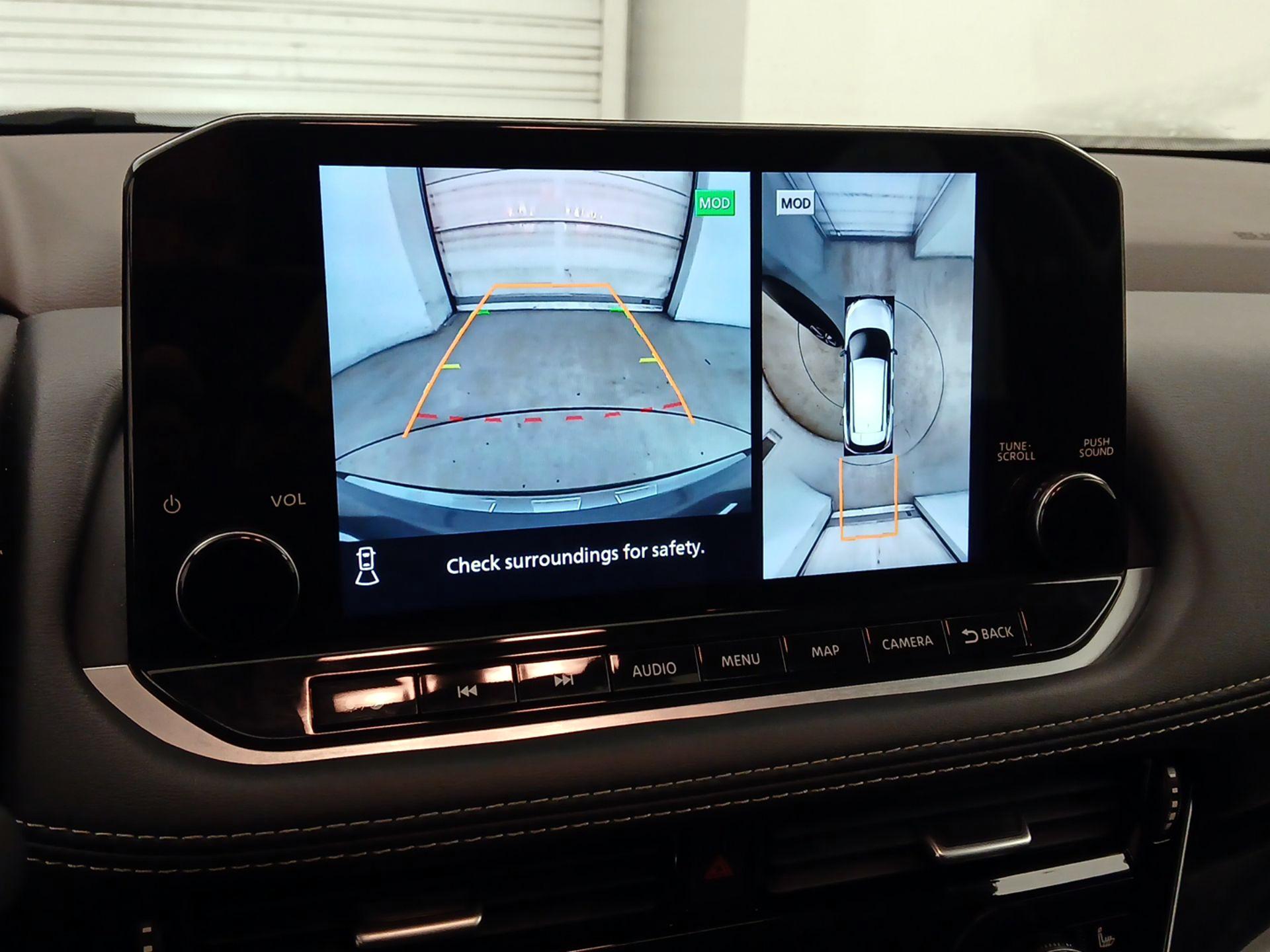 Thumbnail: 2023 Nissan Rogue - 15