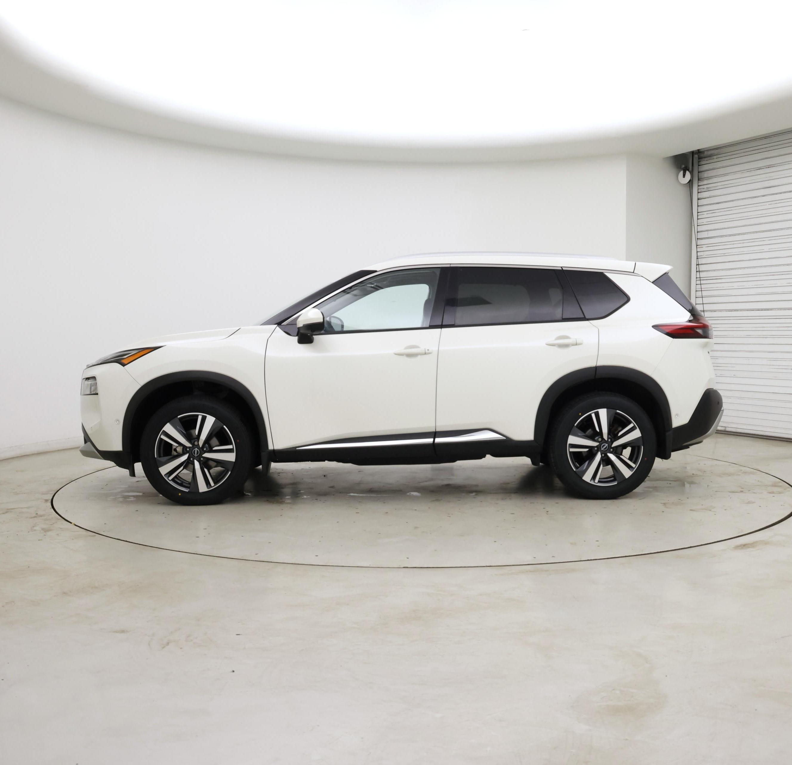 Thumbnail: 2023 Nissan Rogue - 3