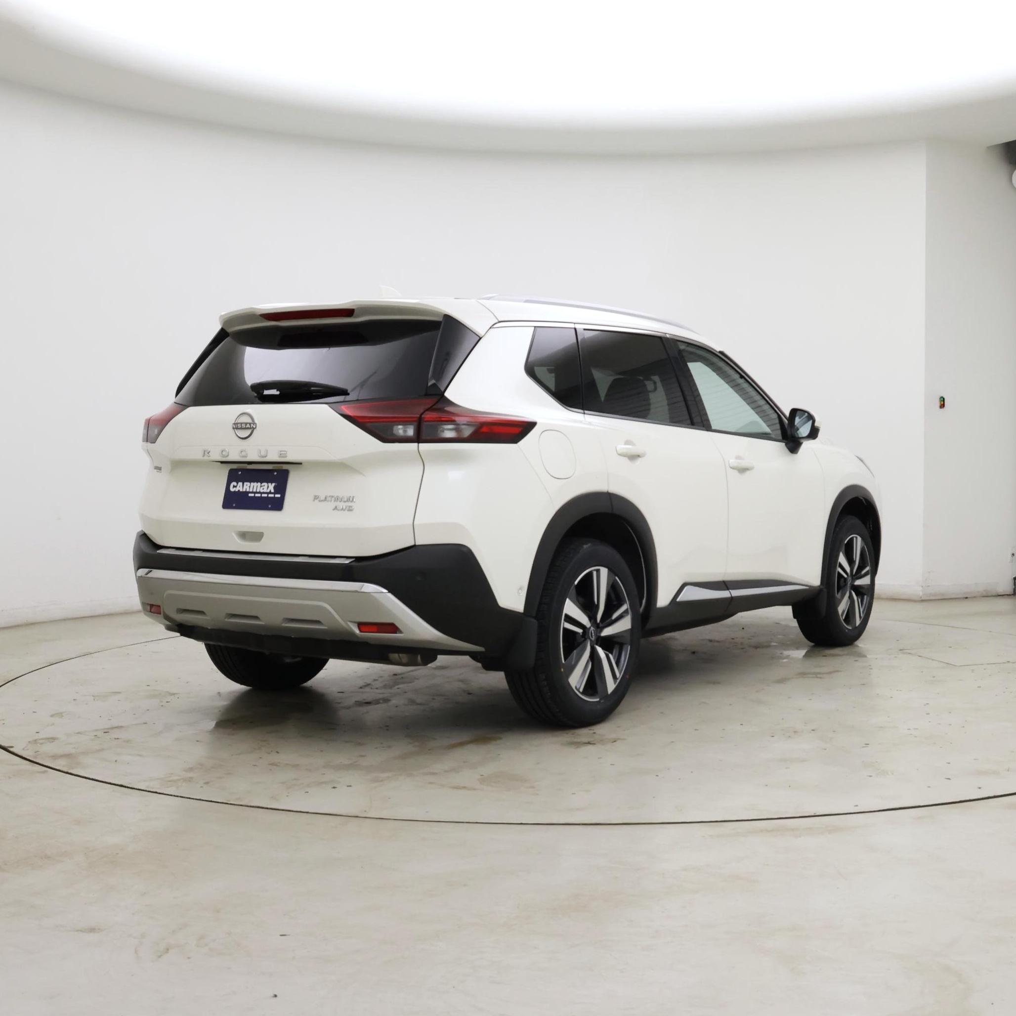 Thumbnail: 2023 Nissan Rogue - 8