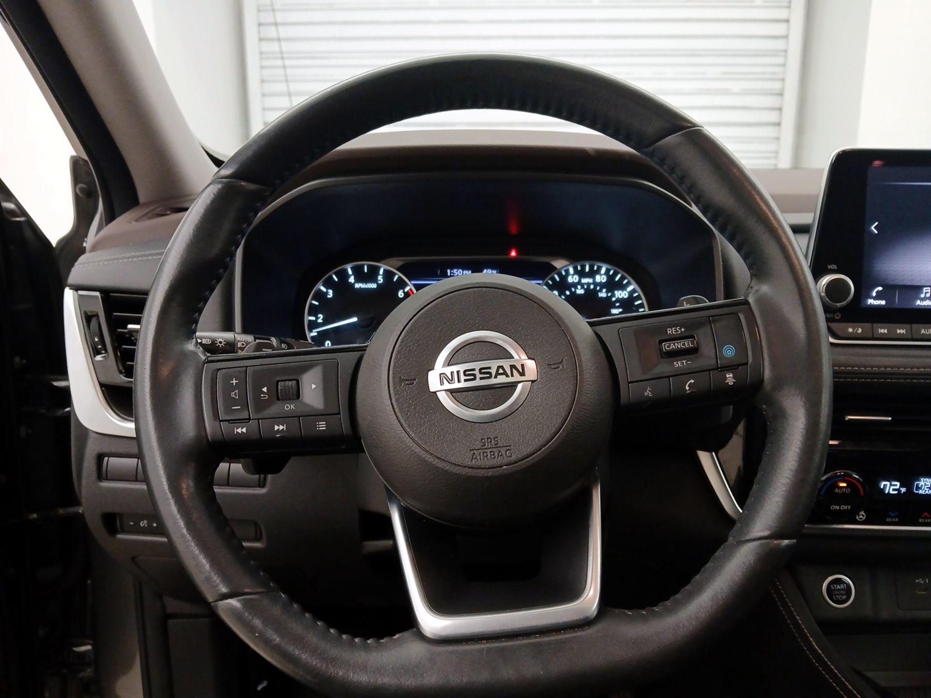 Thumbnail: 2021 Nissan Rogue - 10