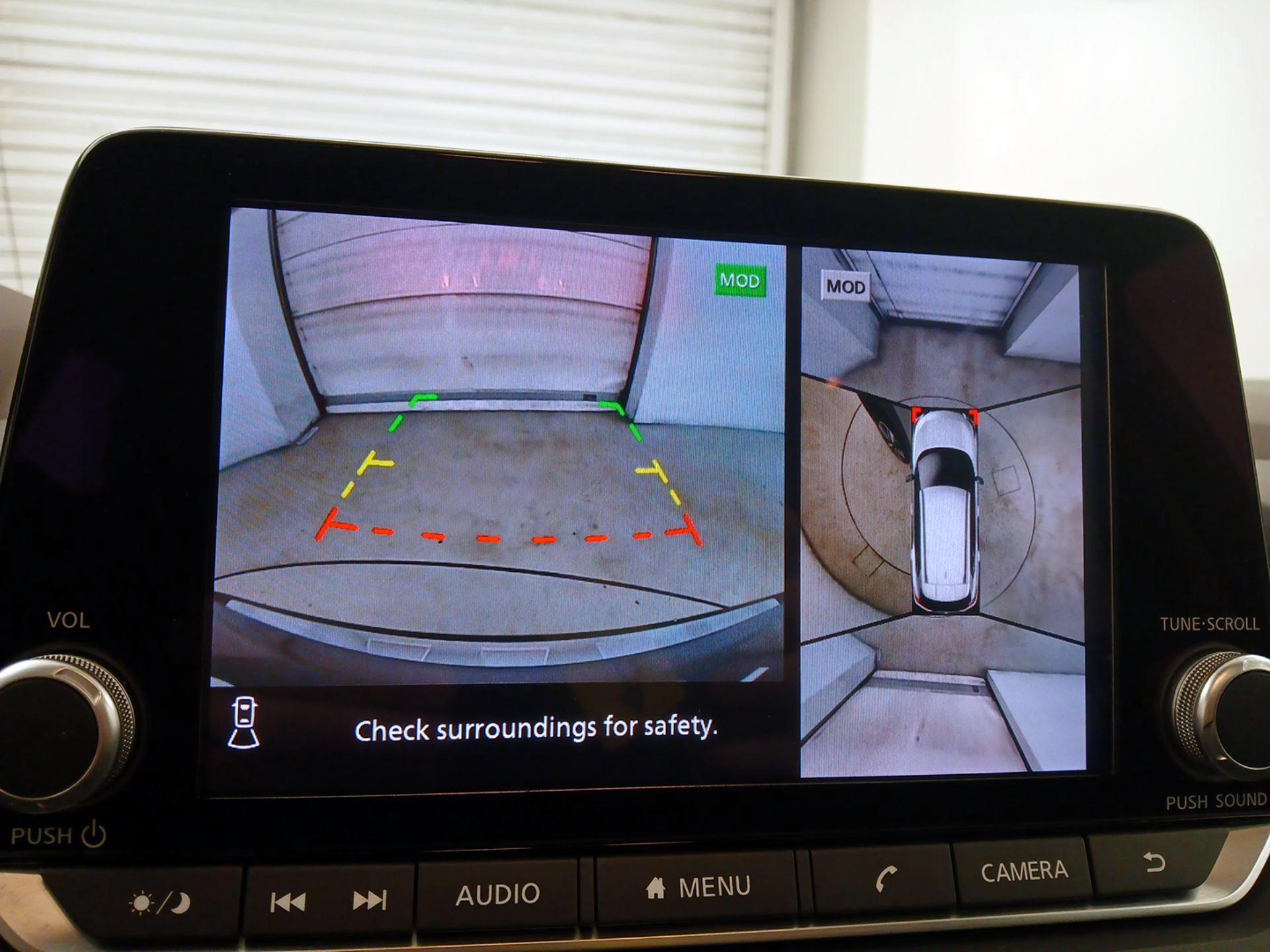 Thumbnail: 2021 Nissan Rogue - 14