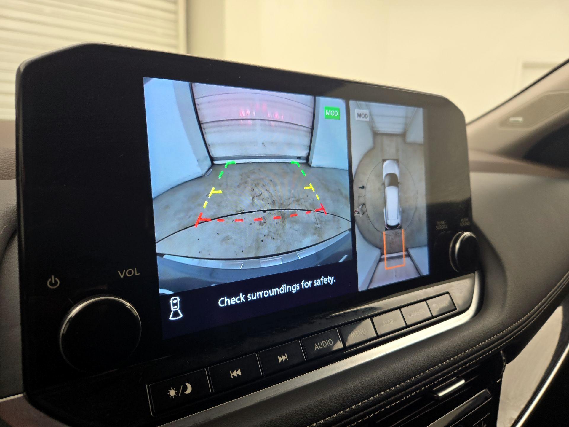 Thumbnail: 2023 Nissan Rogue - 14