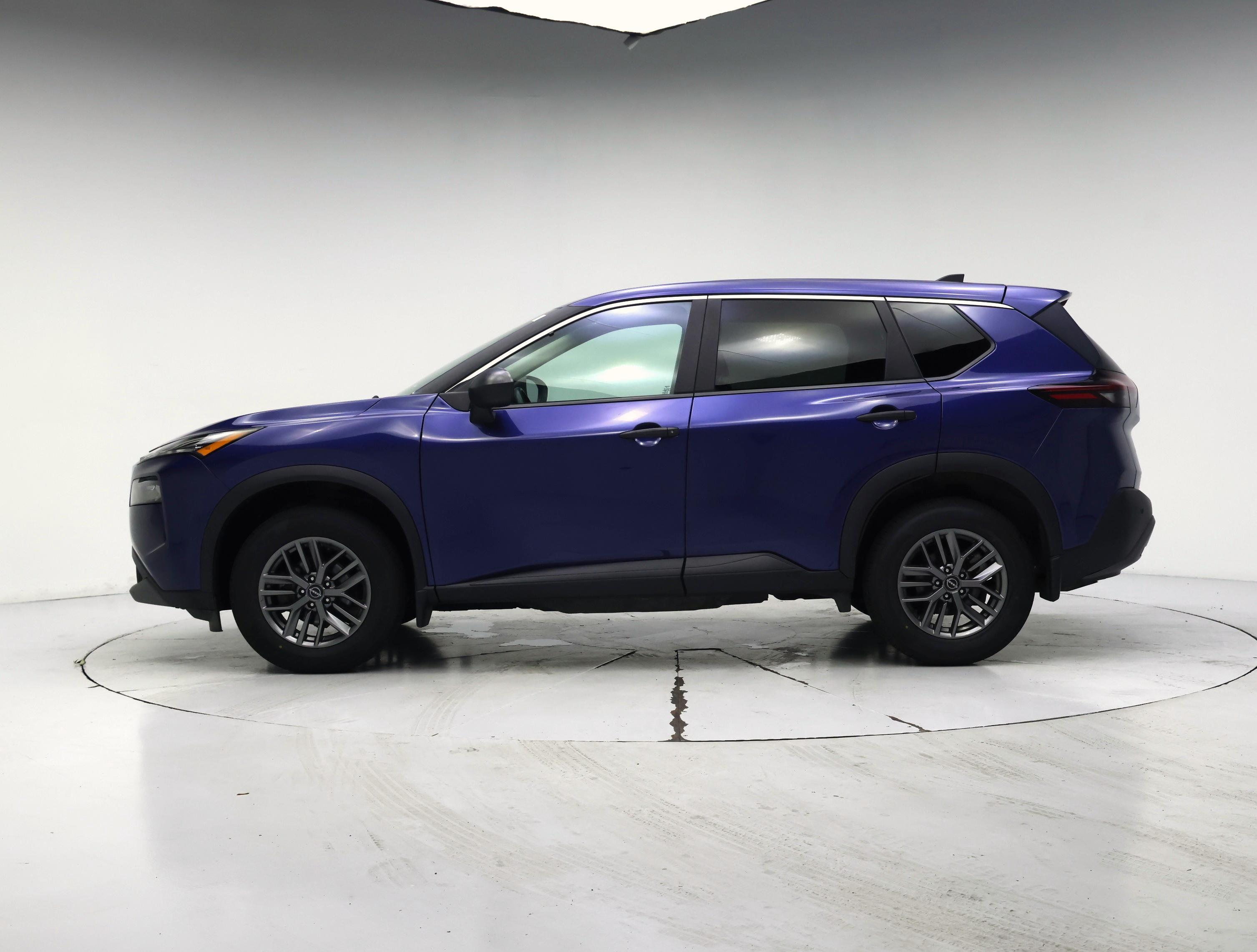 Thumbnail: 2023 Nissan Rogue - 3