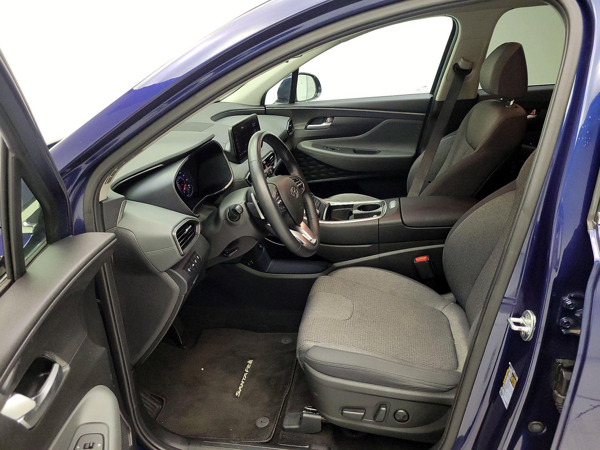 Thumbnail: 2023 Hyundai Santa Fe - 9