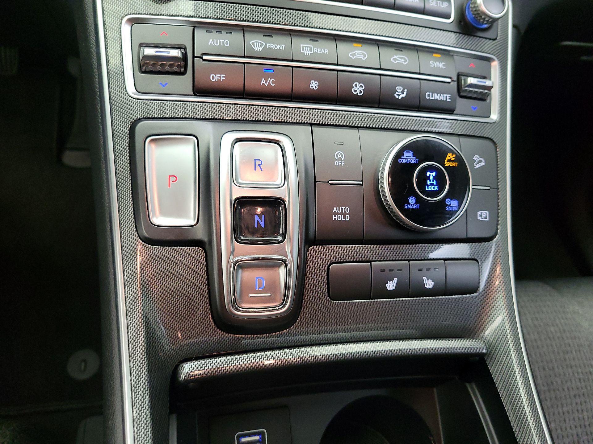 Thumbnail: 2023 Hyundai Santa Fe - 16