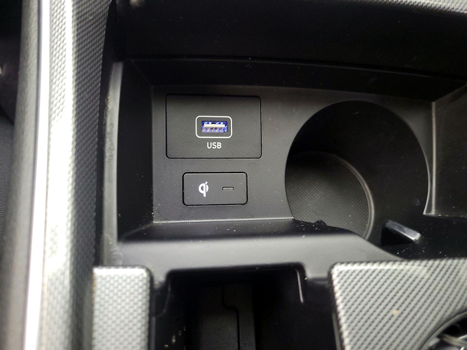 Thumbnail: 2023 Hyundai Santa Fe - 17