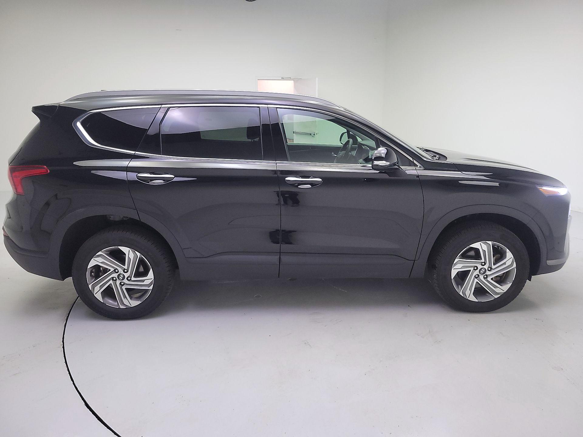 Thumbnail: 2023 Hyundai Santa Fe - 4