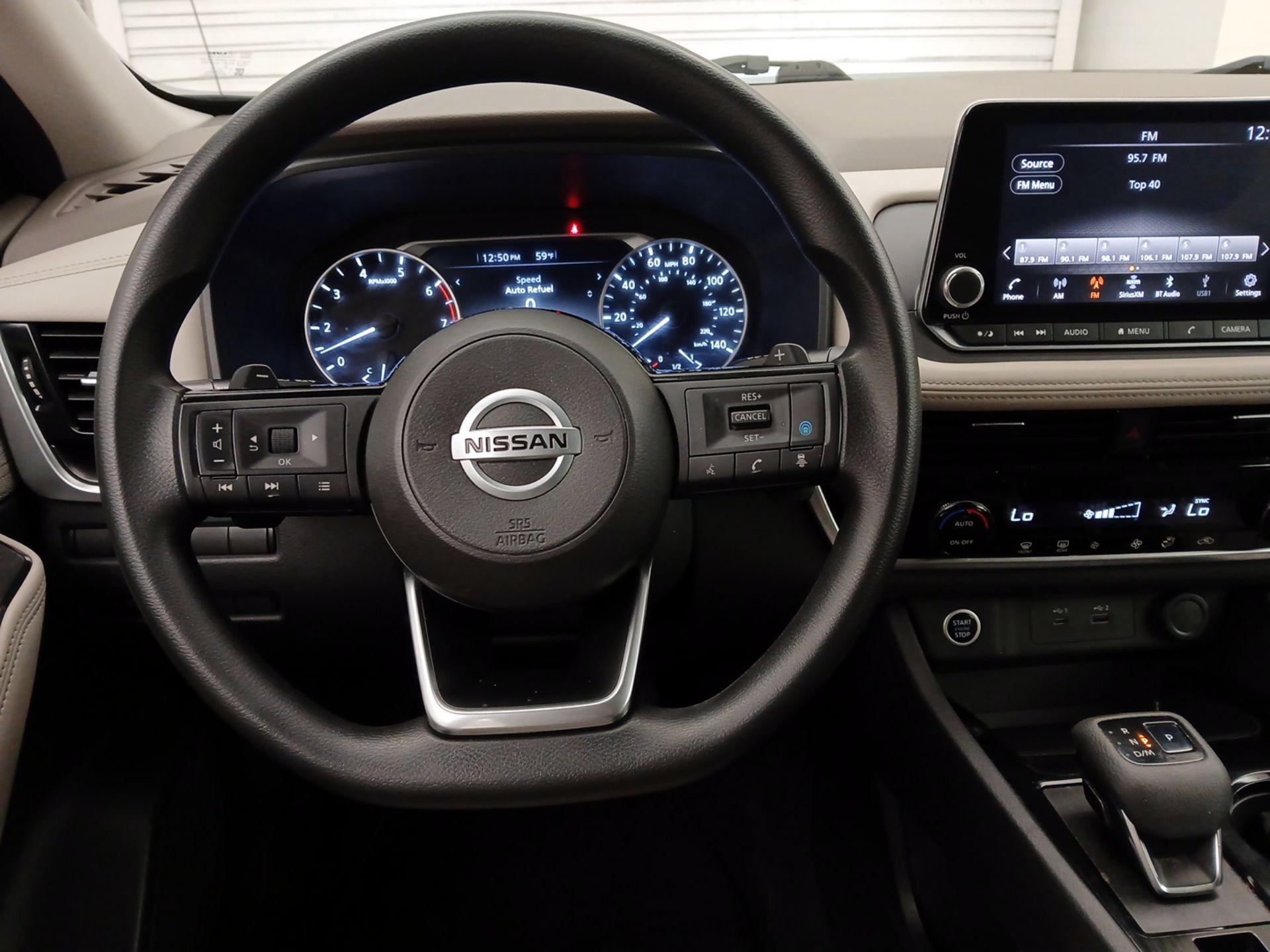 Thumbnail: 2021 Nissan Rogue - 10