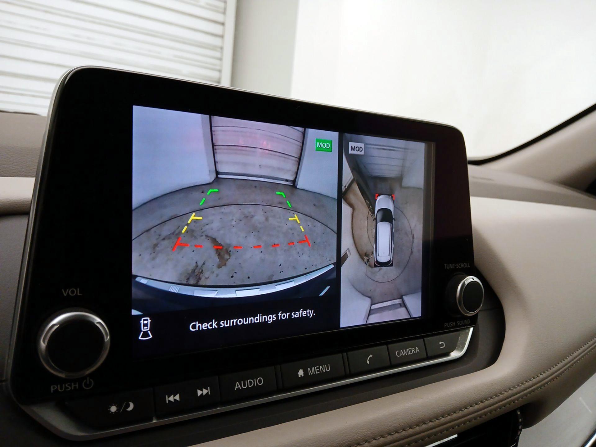 Thumbnail: 2021 Nissan Rogue - 14