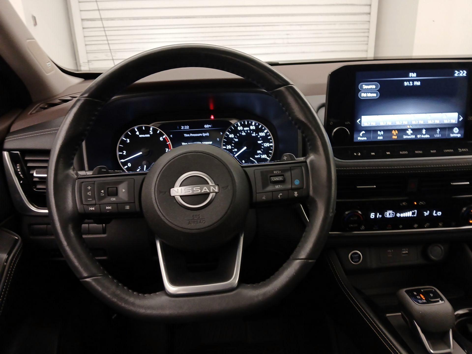 Thumbnail: 2023 Nissan Rogue - 10