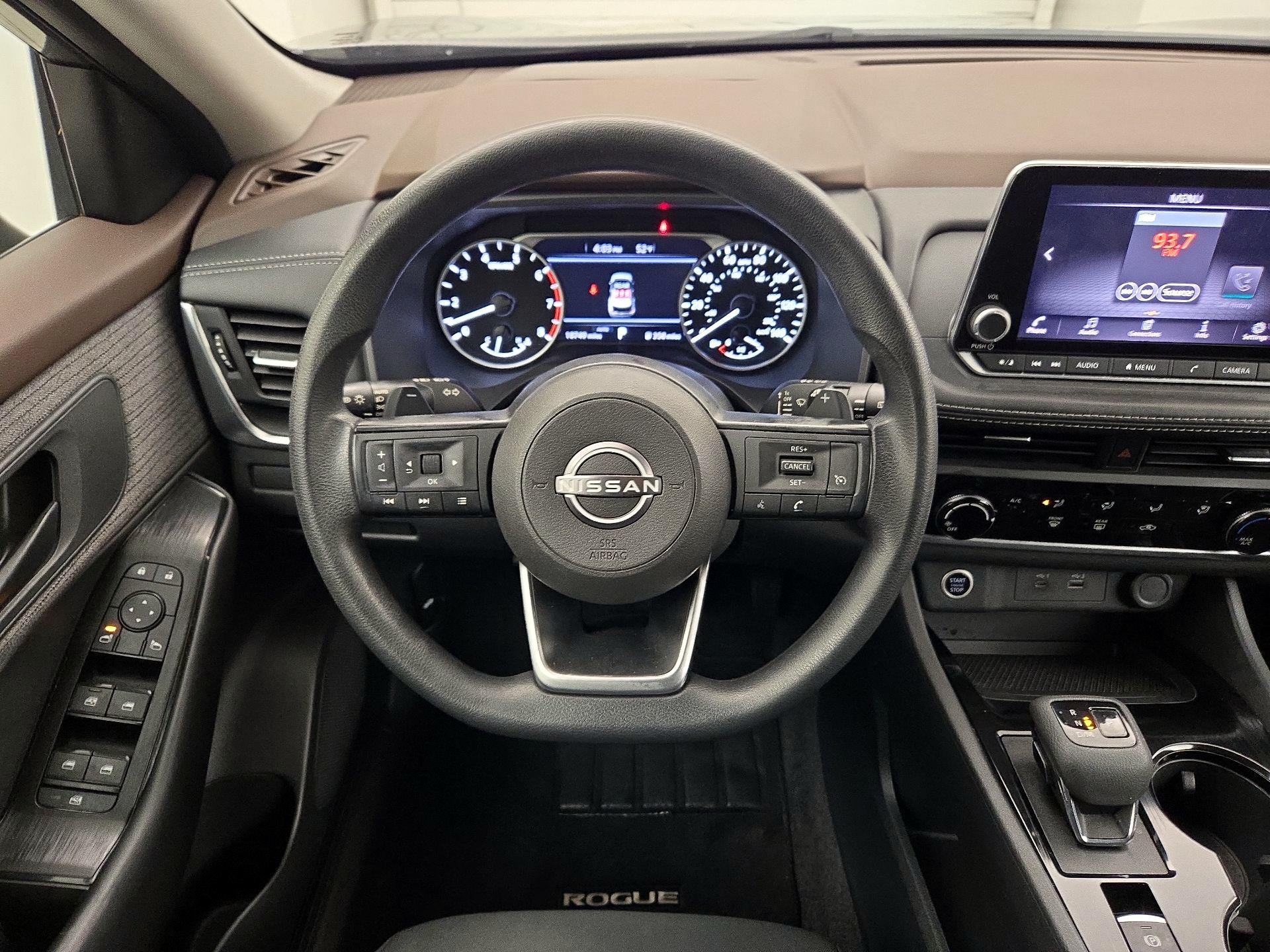 Thumbnail: 2023 Nissan Rogue - 10