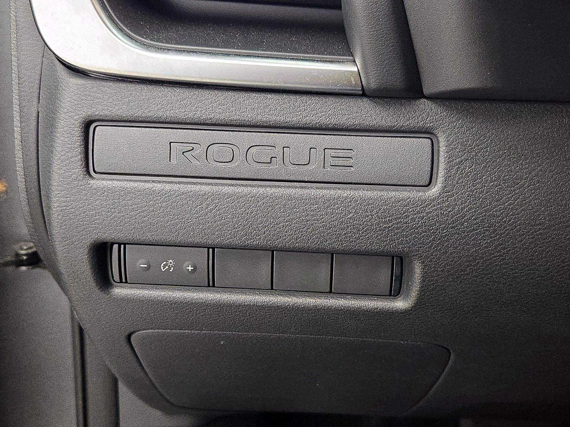 Thumbnail: 2023 Nissan Rogue - 13