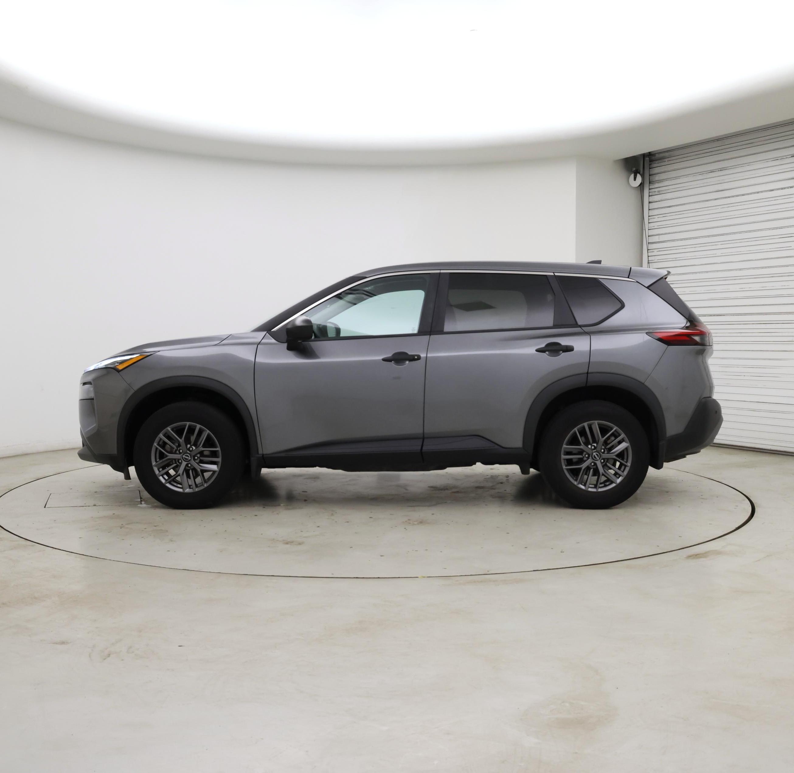 Thumbnail: 2023 Nissan Rogue - 3