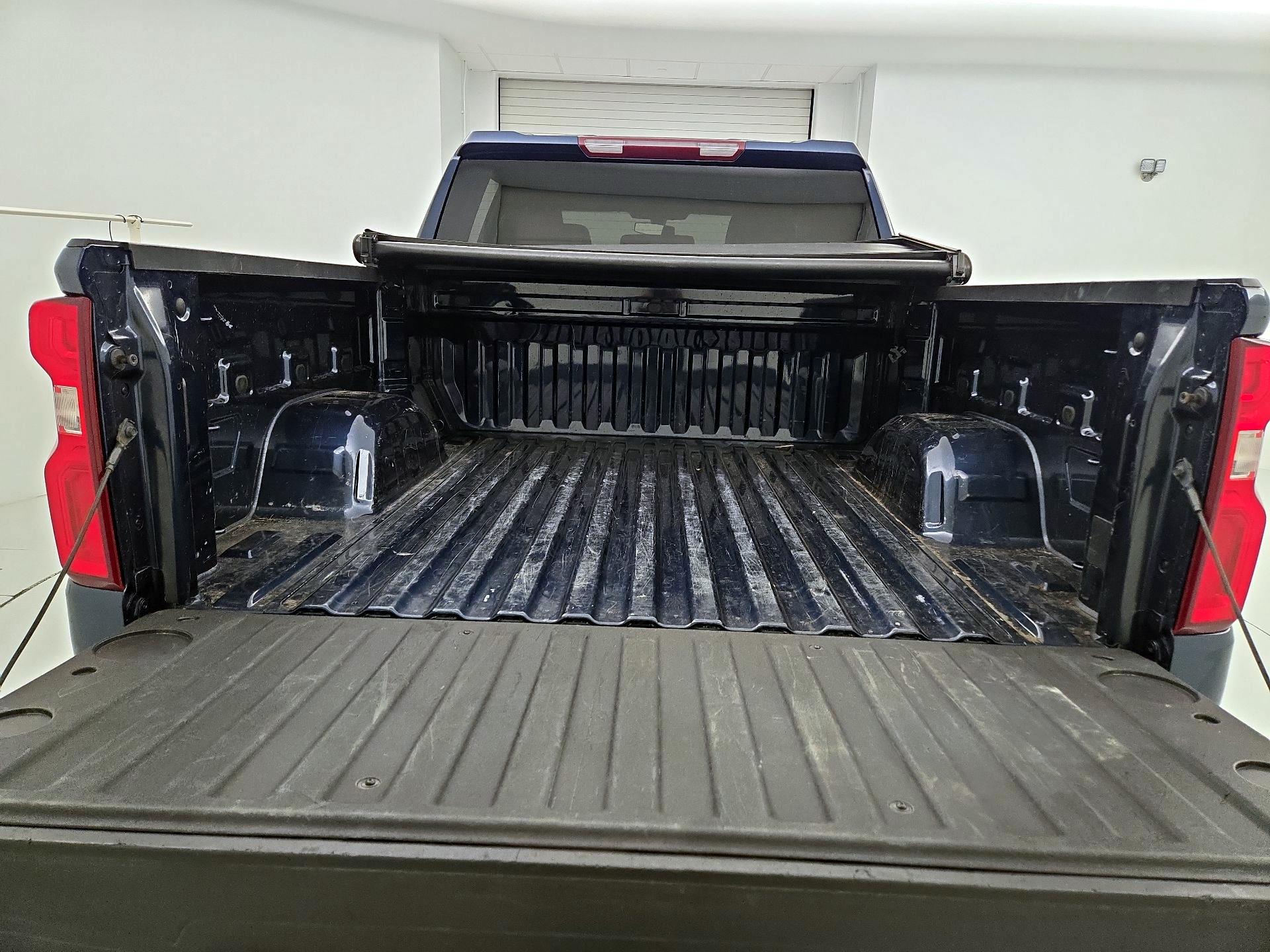 Thumbnail: 2021 Chevrolet Silverado 1500 - 20