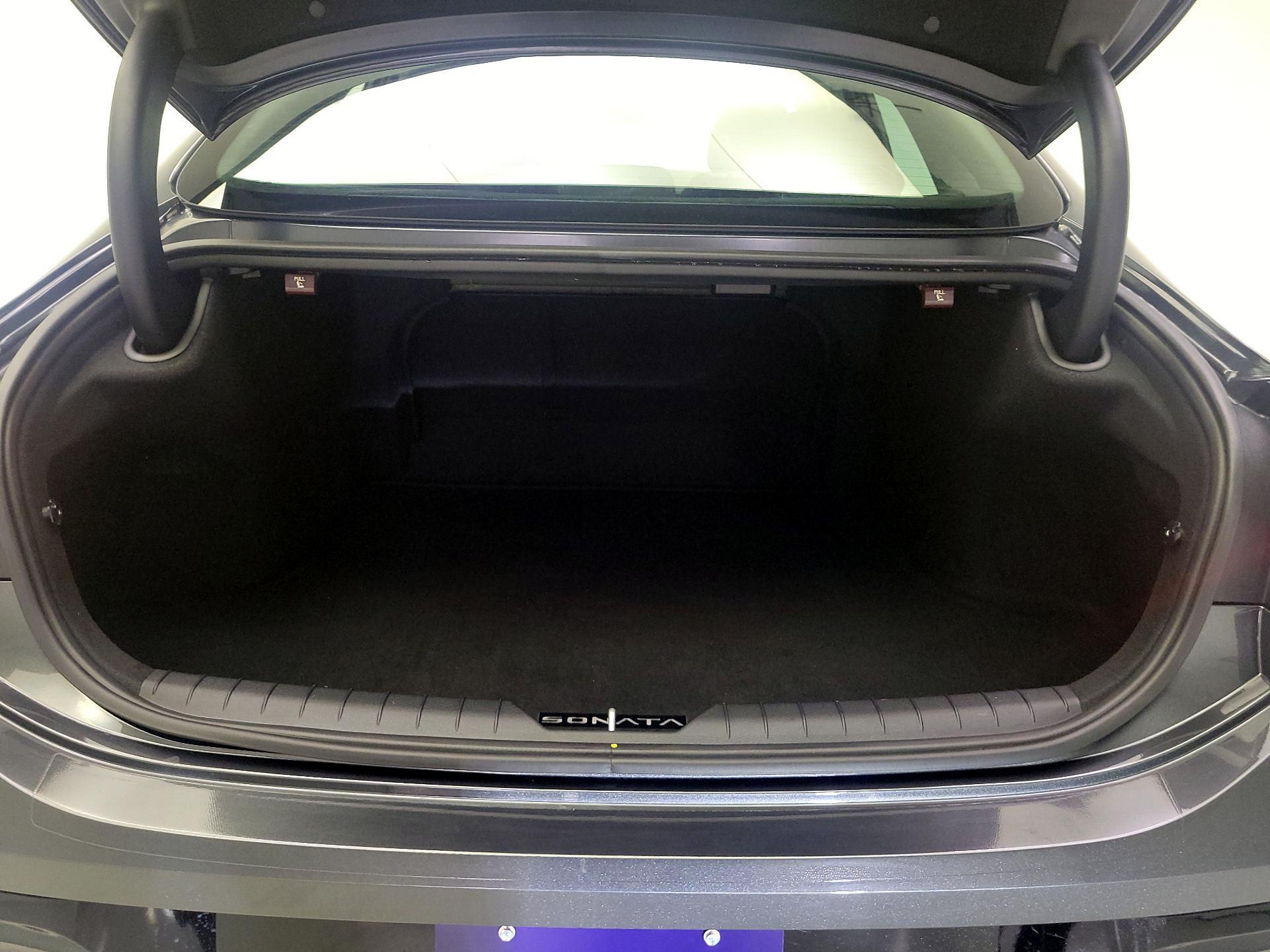 Thumbnail: 2025 Hyundai Sonata - 18