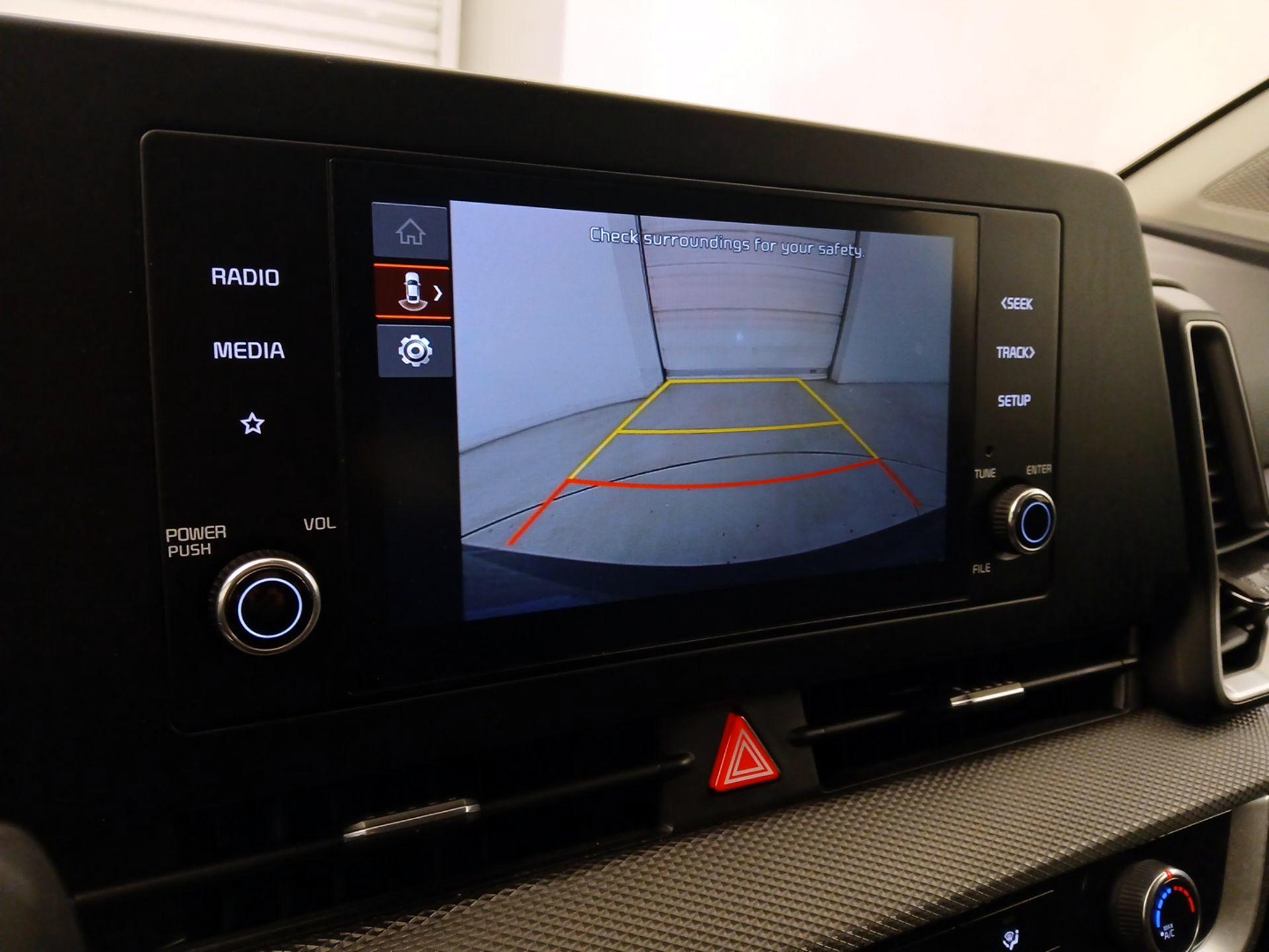 Thumbnail: 2024 Kia Sportage - 14