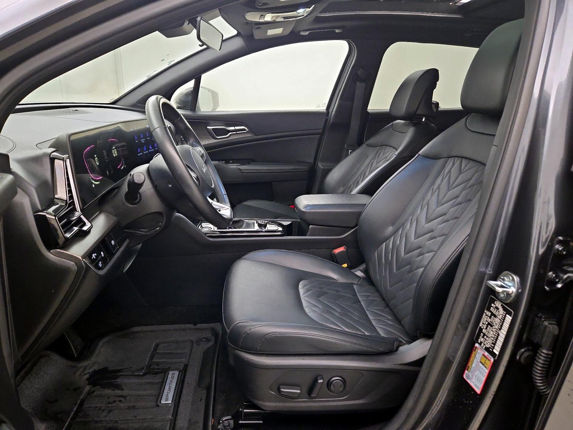 Thumbnail: 2023 Kia Sportage - 11