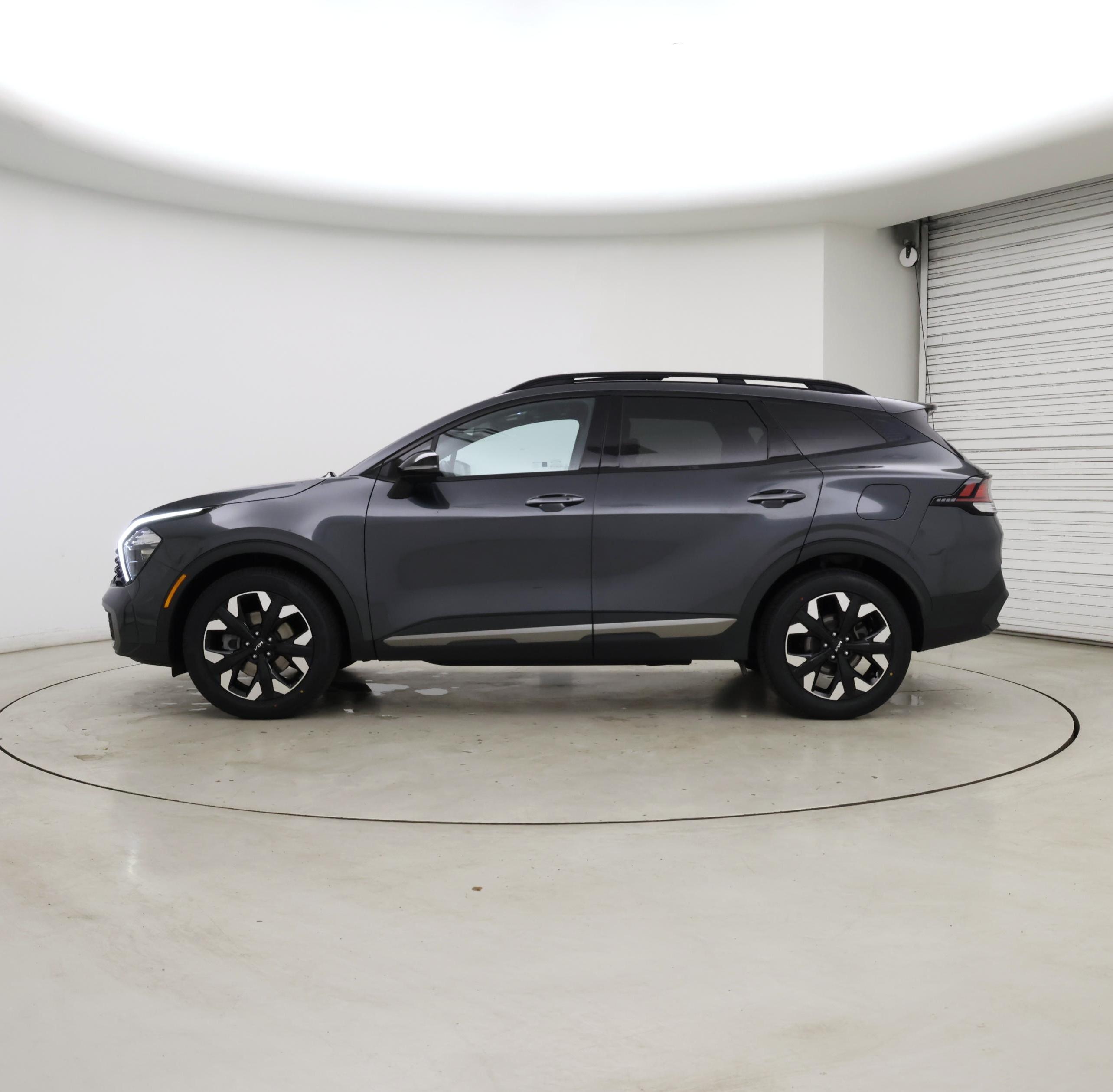 Thumbnail: 2023 Kia Sportage - 3