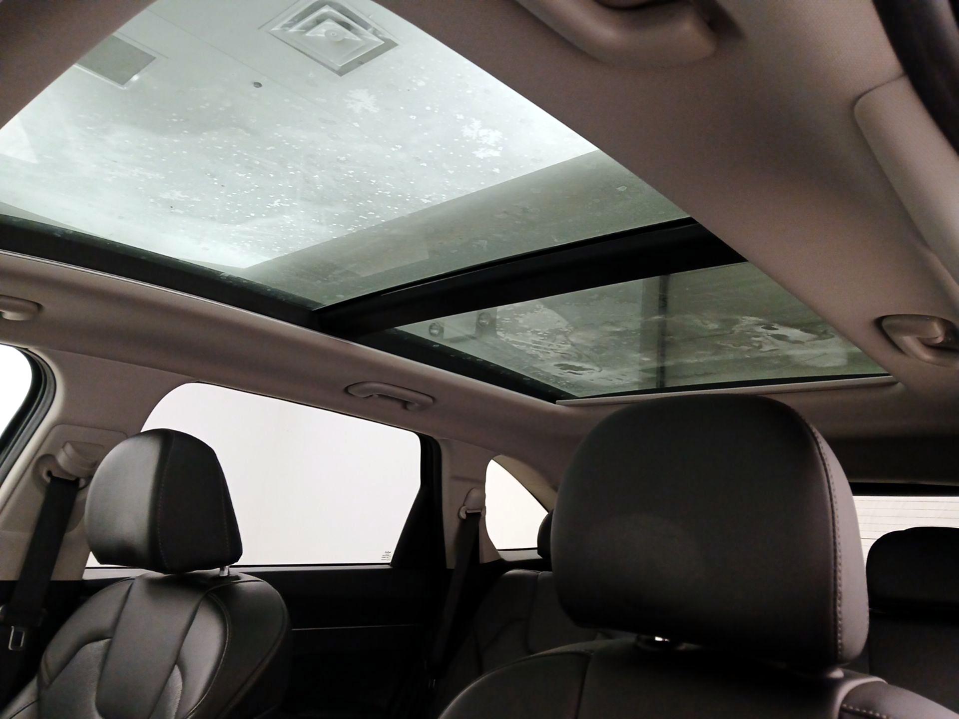 Thumbnail: 2023 Kia Sorento - 20