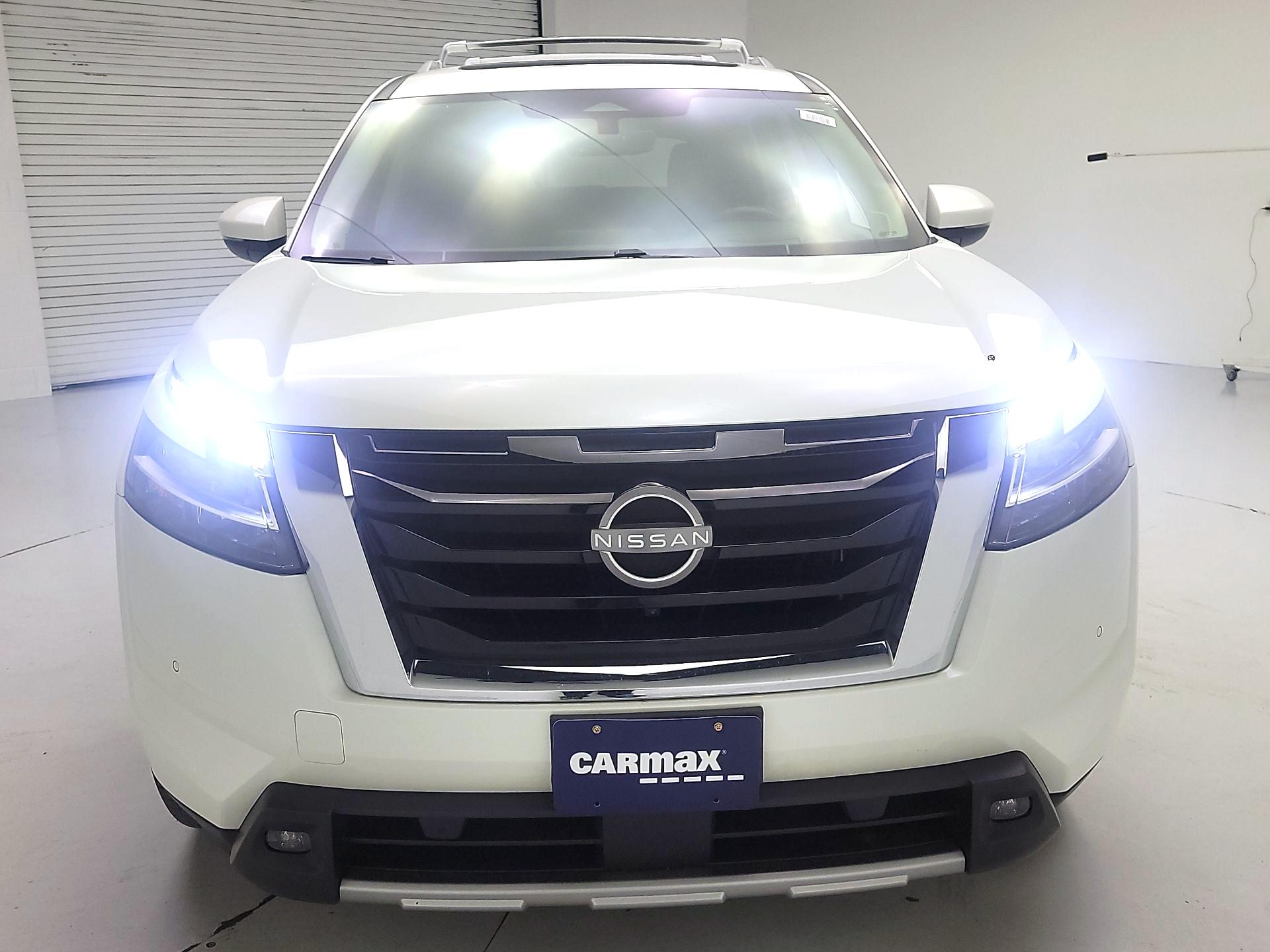 Thumbnail: 2023 Nissan Pathfinder - 2