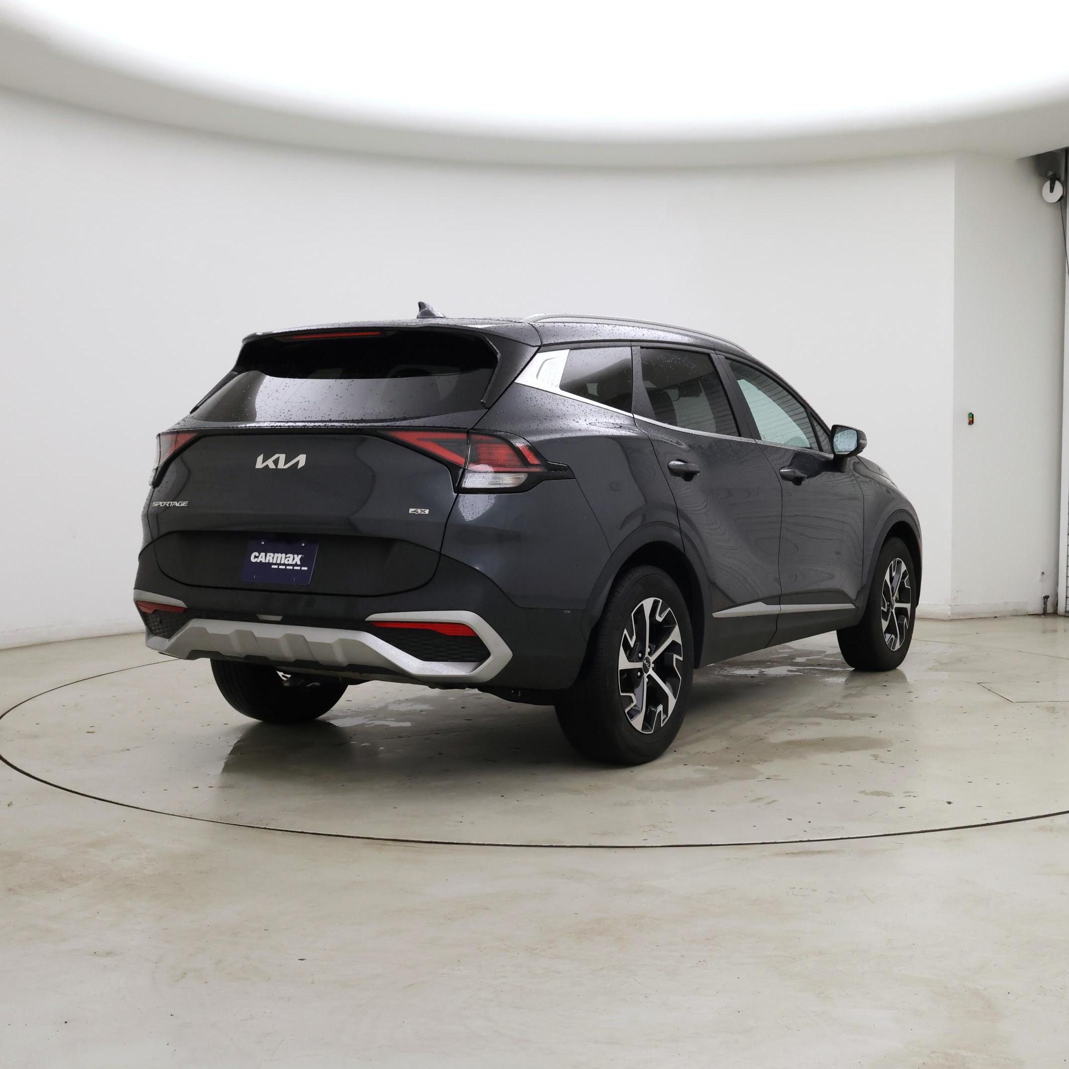 Thumbnail: 2023 Kia Sportage - 8