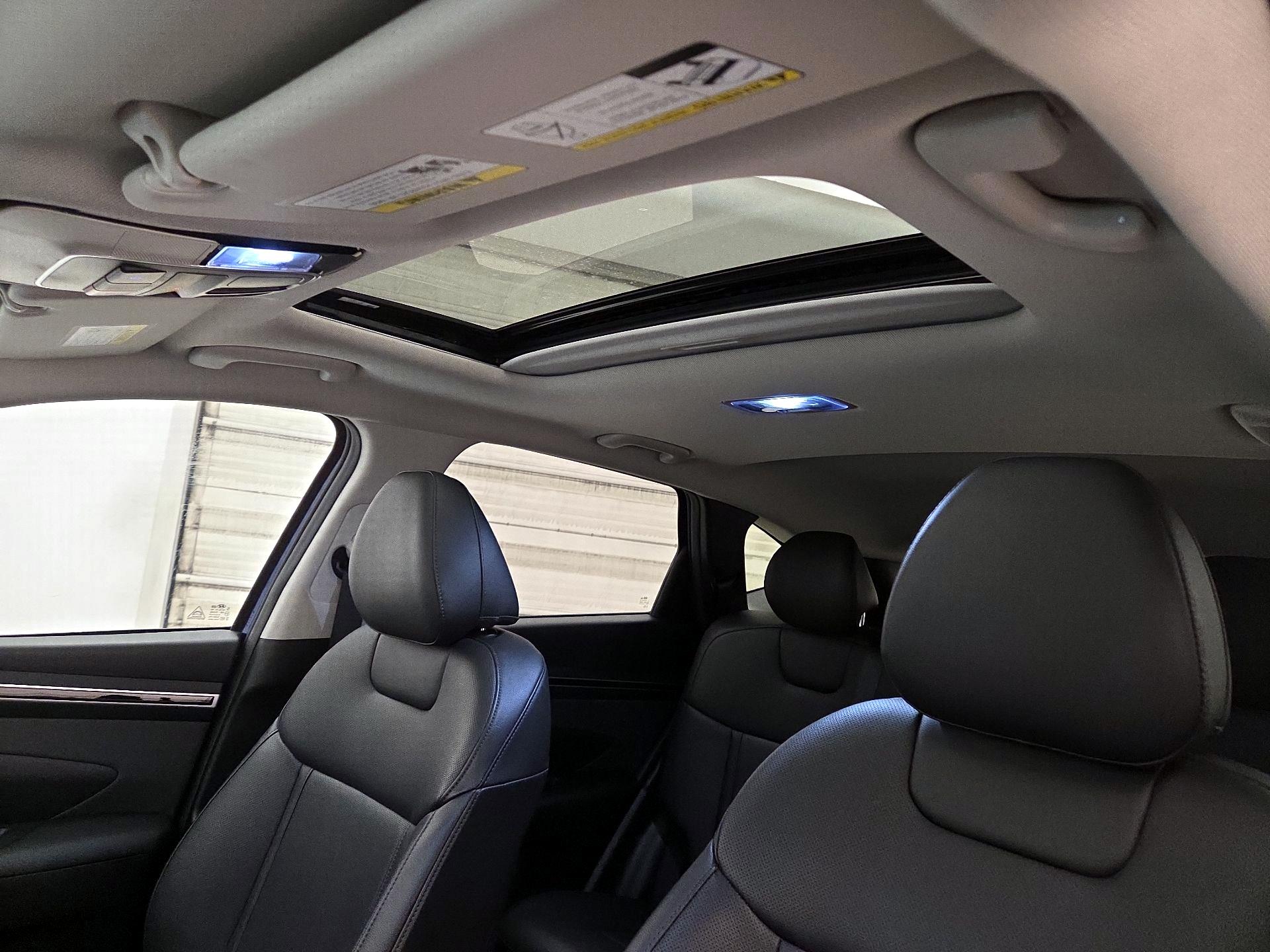 Thumbnail: 2023 Hyundai Tucson - 19