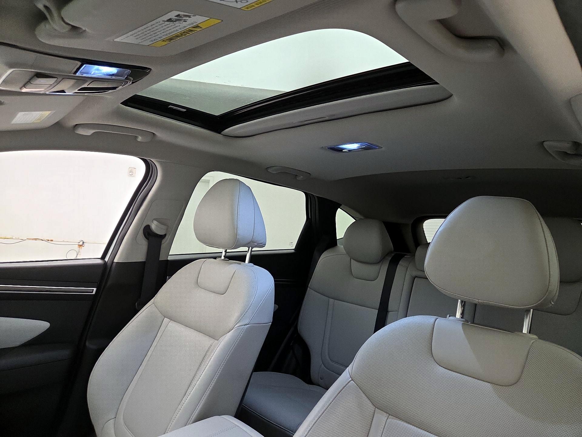 Thumbnail: 2023 Hyundai Tucson - 19