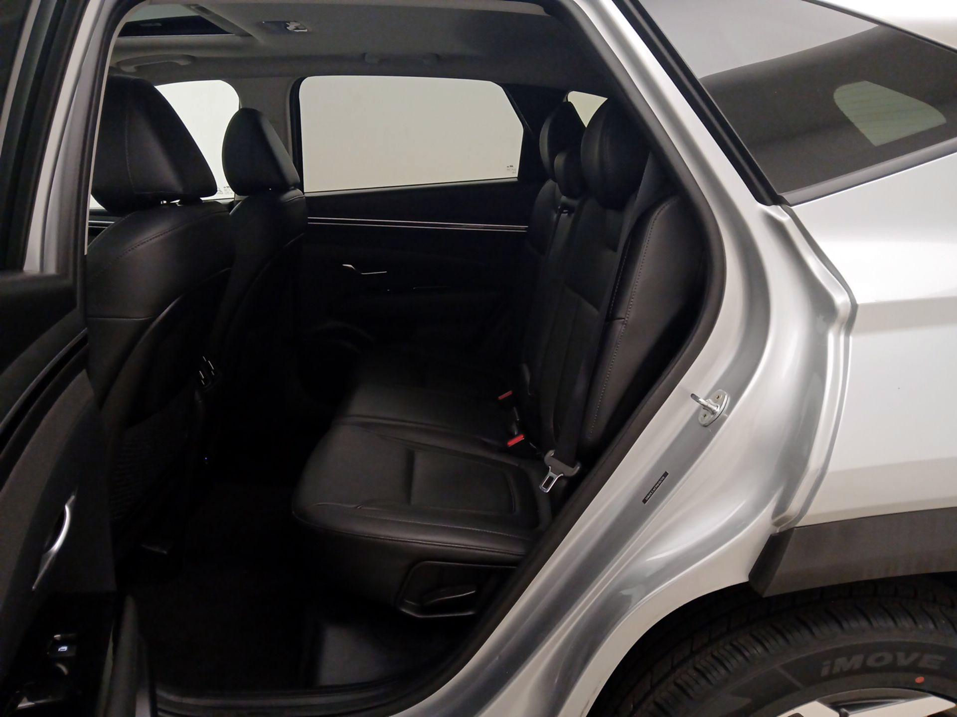 Thumbnail: 2022 Hyundai Tucson - 20