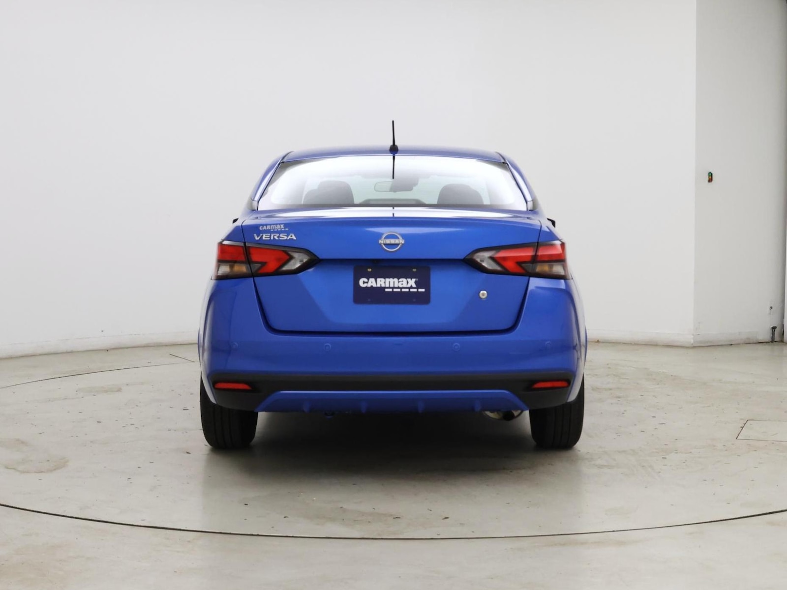 2023 Nissan Versa Sedan S - Photo 7