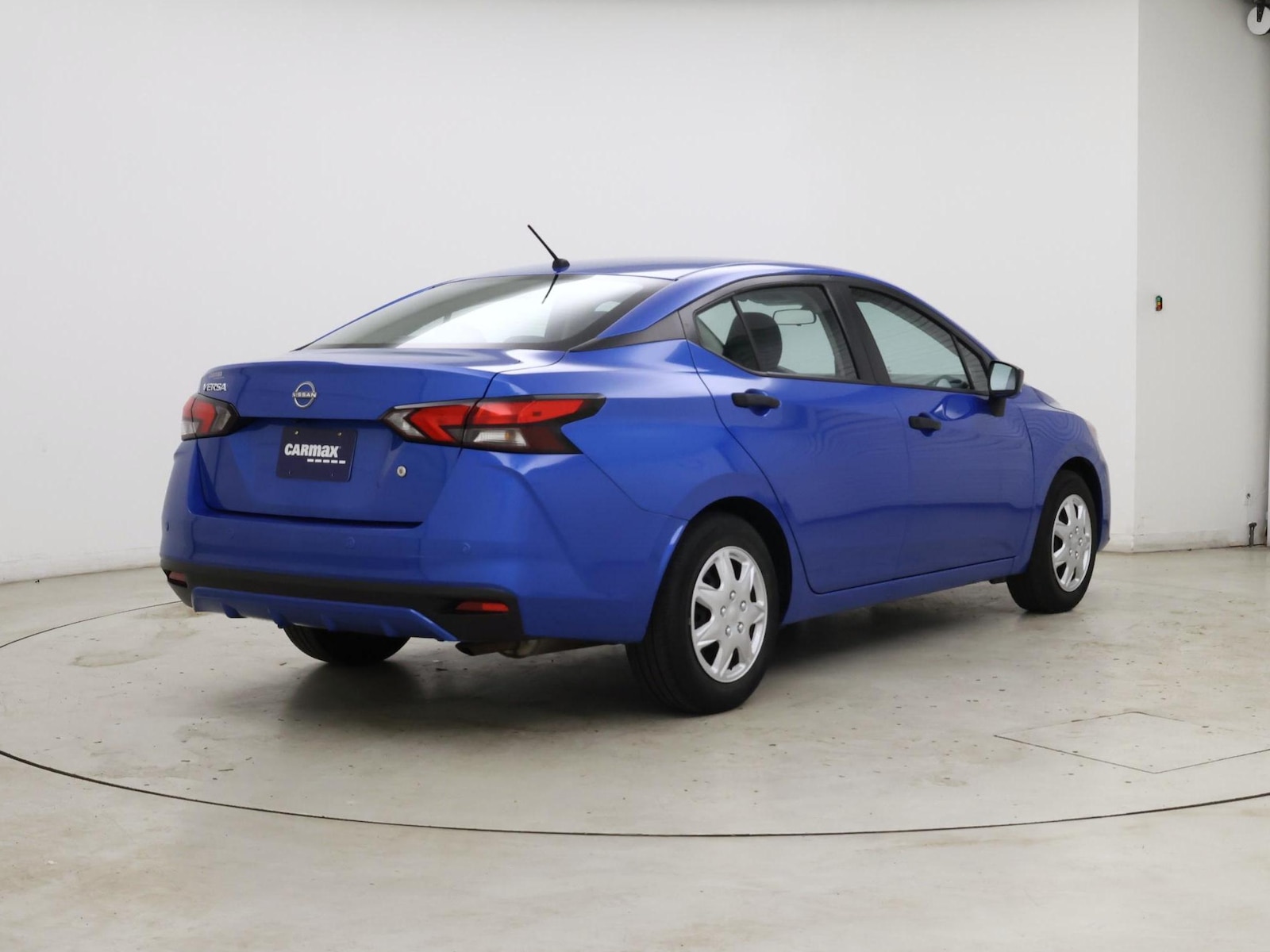 2023 Nissan Versa Sedan S - Photo 9
