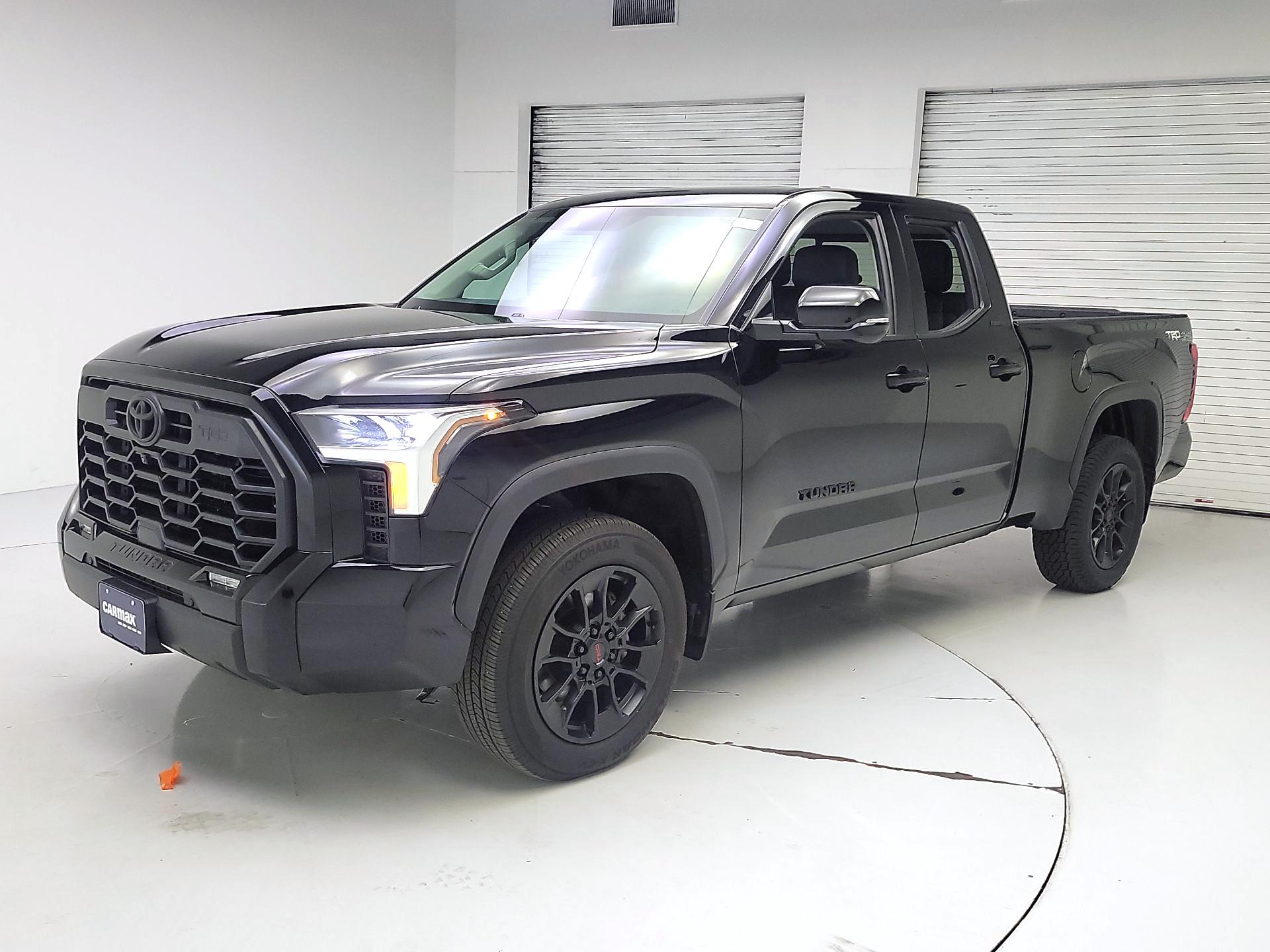 Thumbnail: 2024 Toyota Tundra - 3