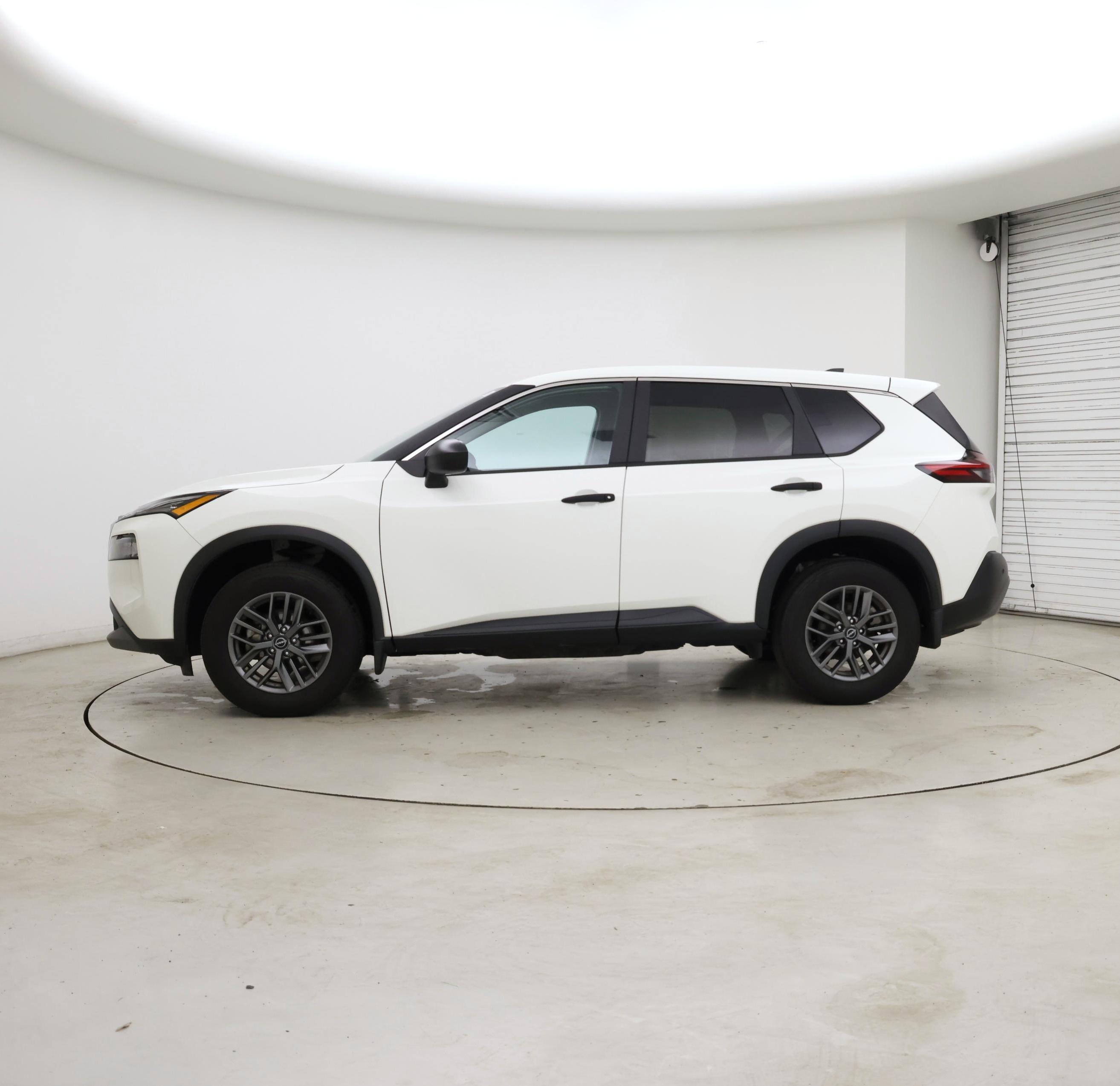 Thumbnail: 2023 Nissan Rogue - 3