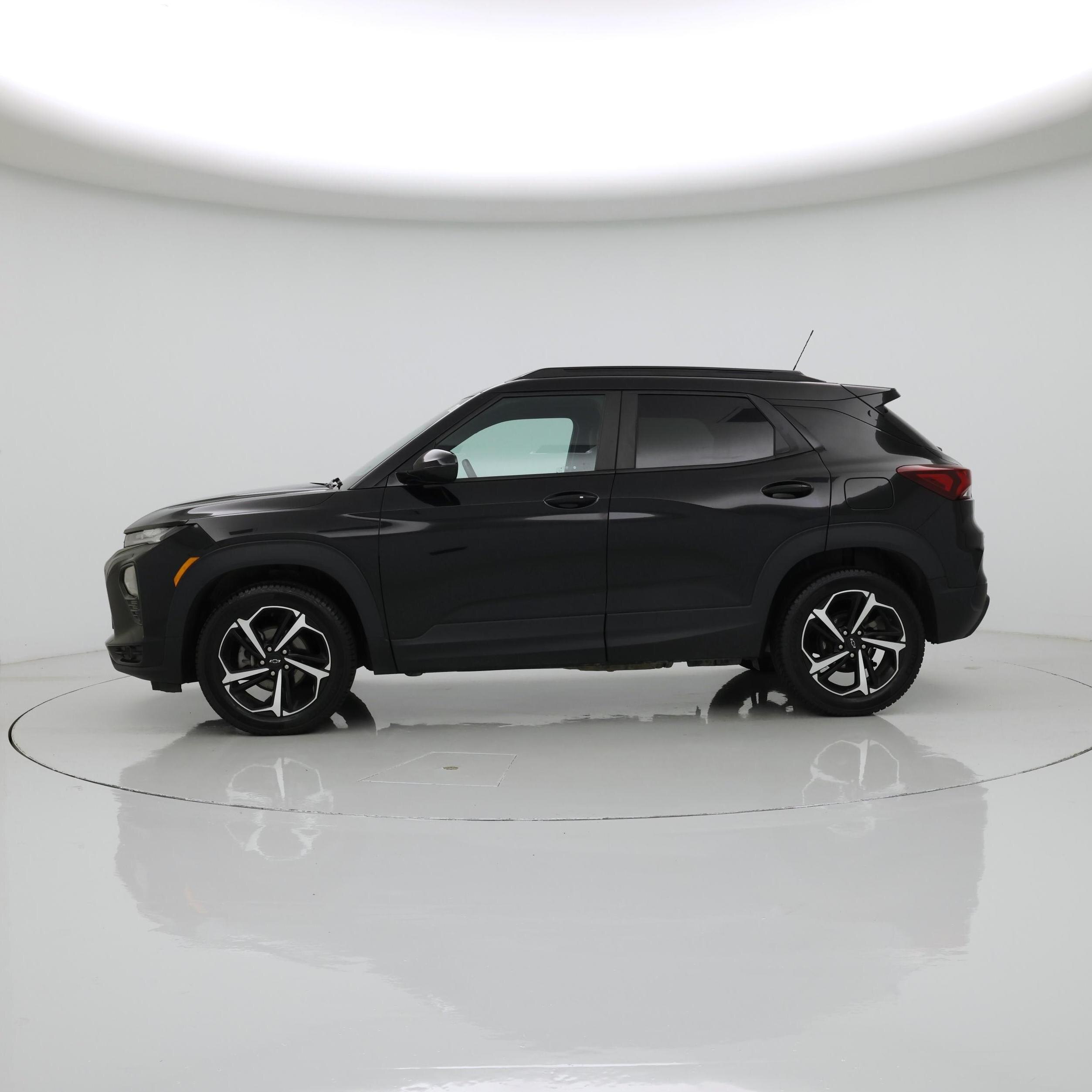 Thumbnail: 2022 Chevrolet TrailBlazer - 3
