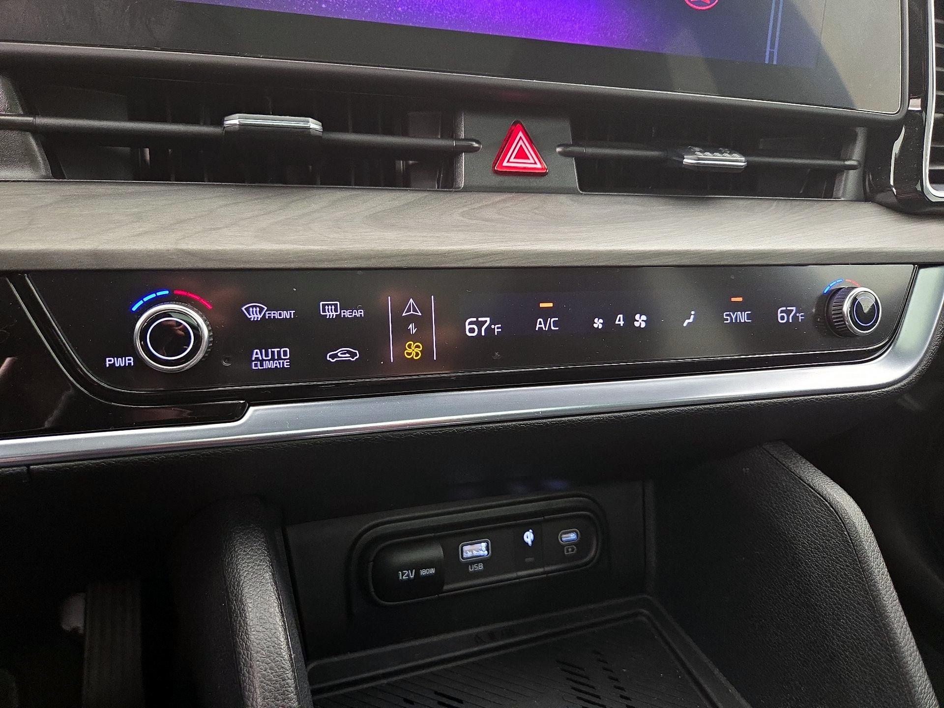 Thumbnail: 2024 Kia Sportage - 17