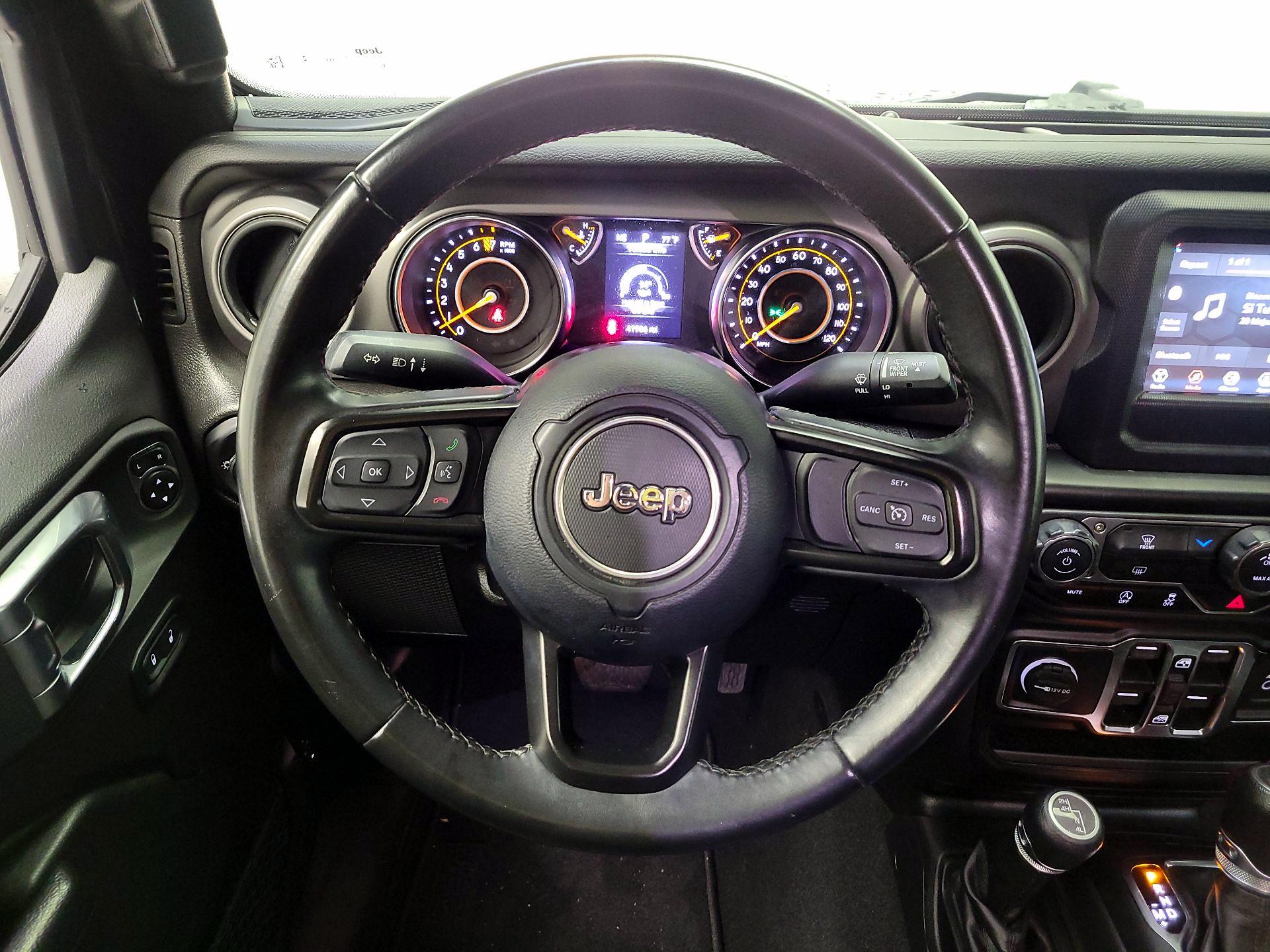 Thumbnail: 2022 Jeep Wrangler - 10