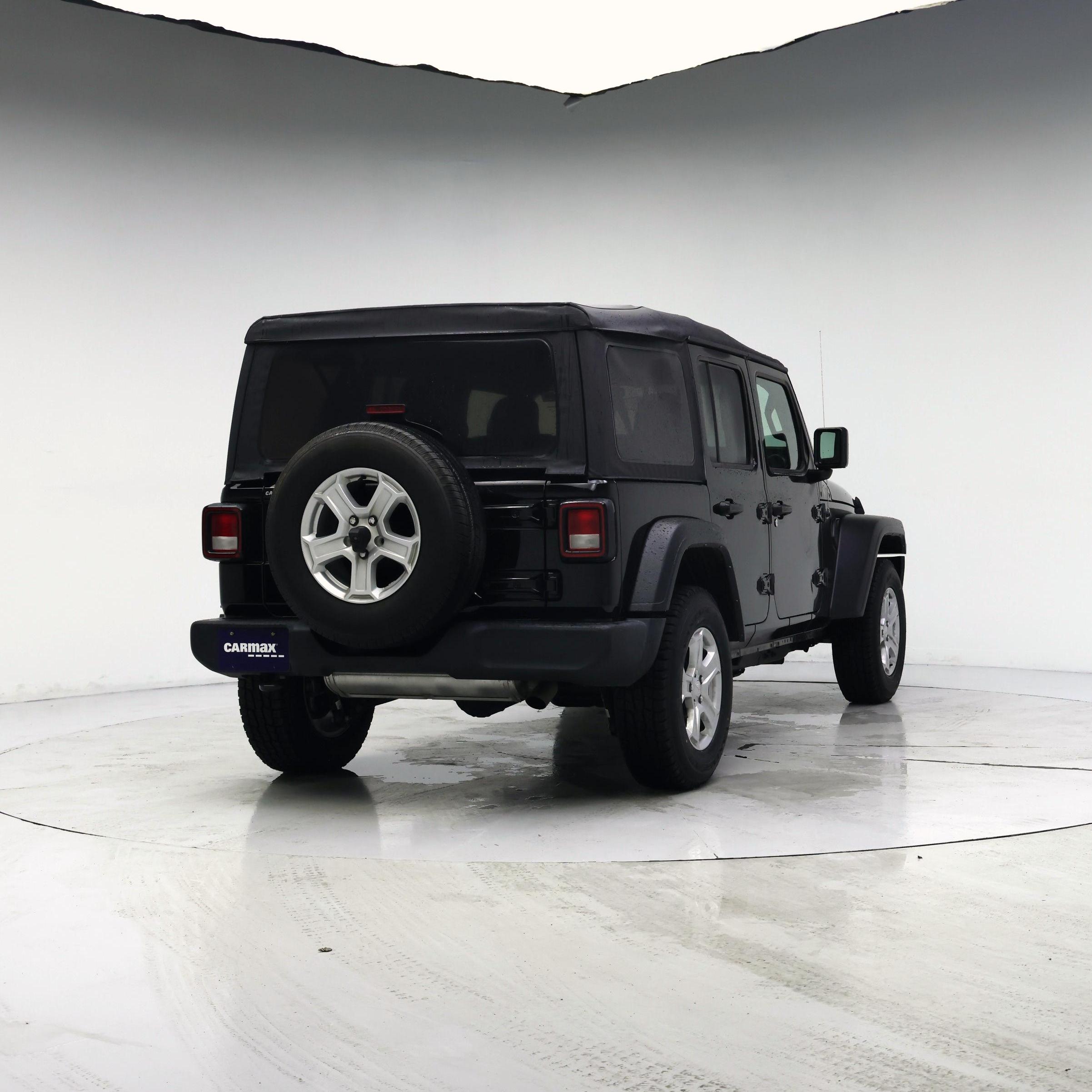 Thumbnail: 2022 Jeep Wrangler - 8