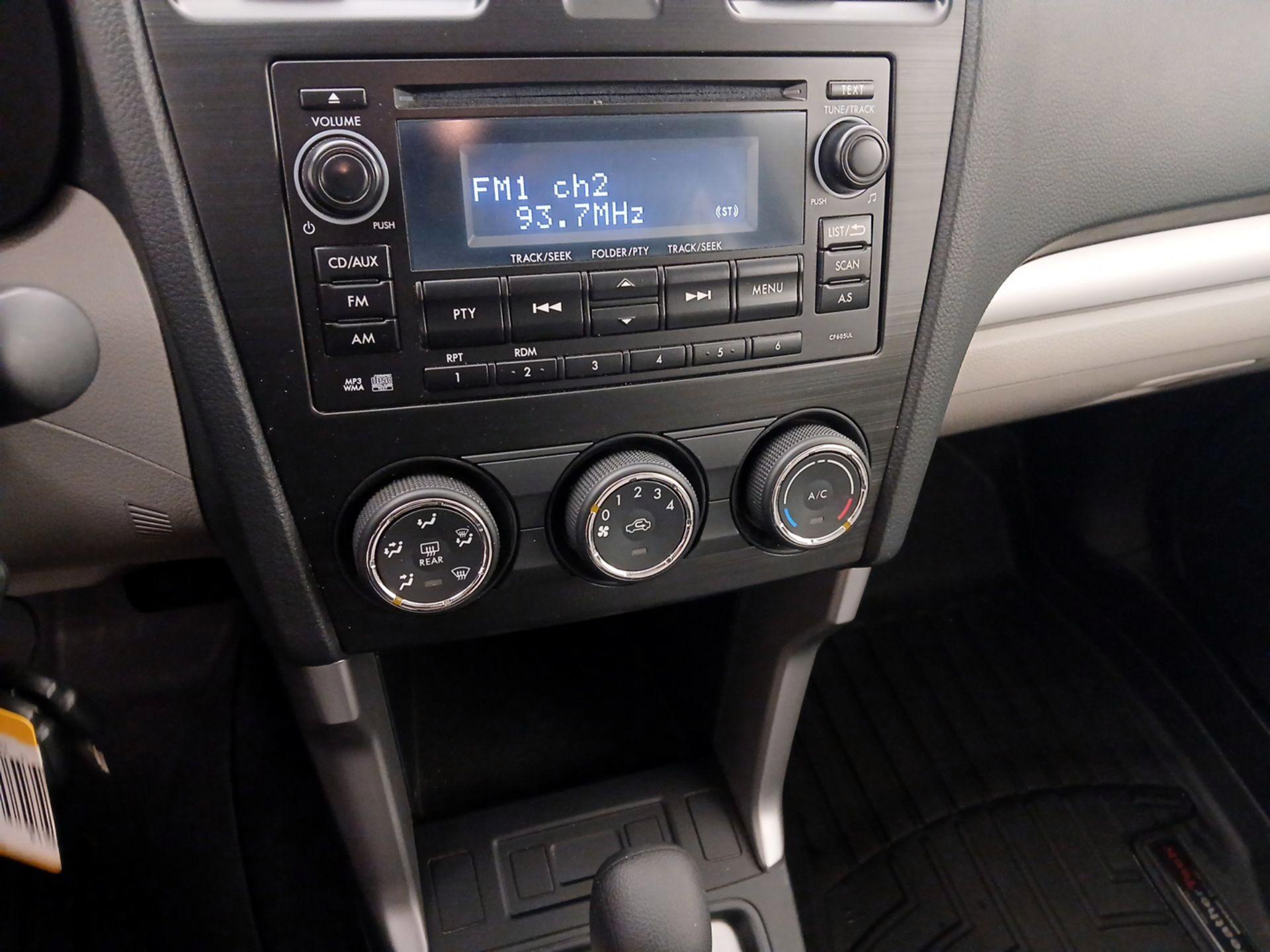 Thumbnail: 2015 Subaru Forester - 15