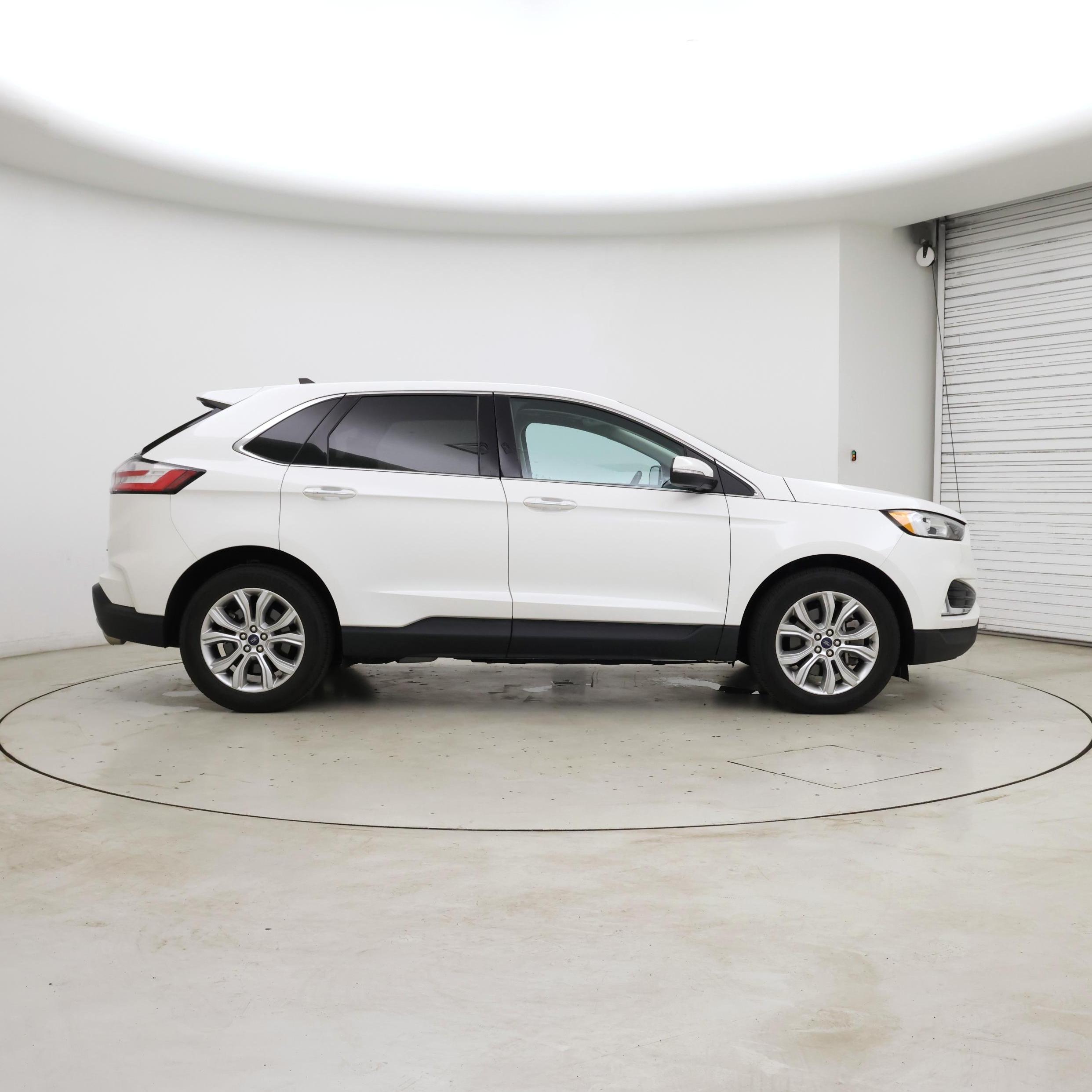 Thumbnail: 2021 Ford Edge - 7