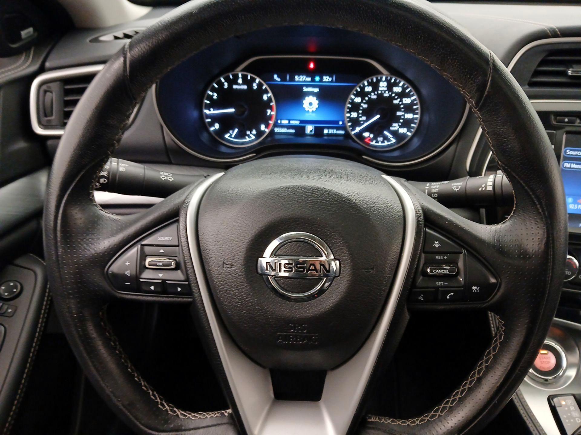 Thumbnail: 2017 Nissan Maxima - 10