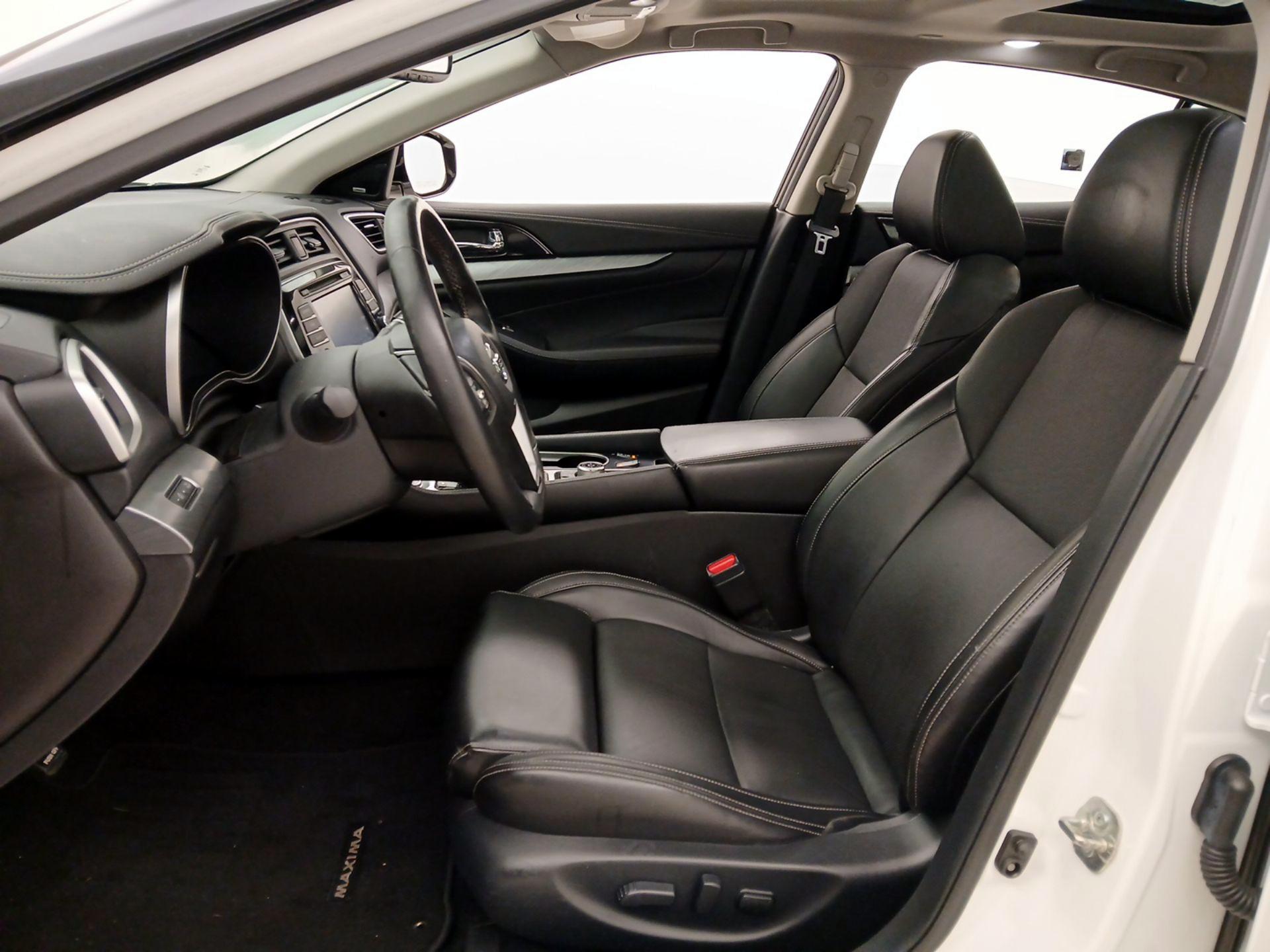 Thumbnail: 2017 Nissan Maxima - 11